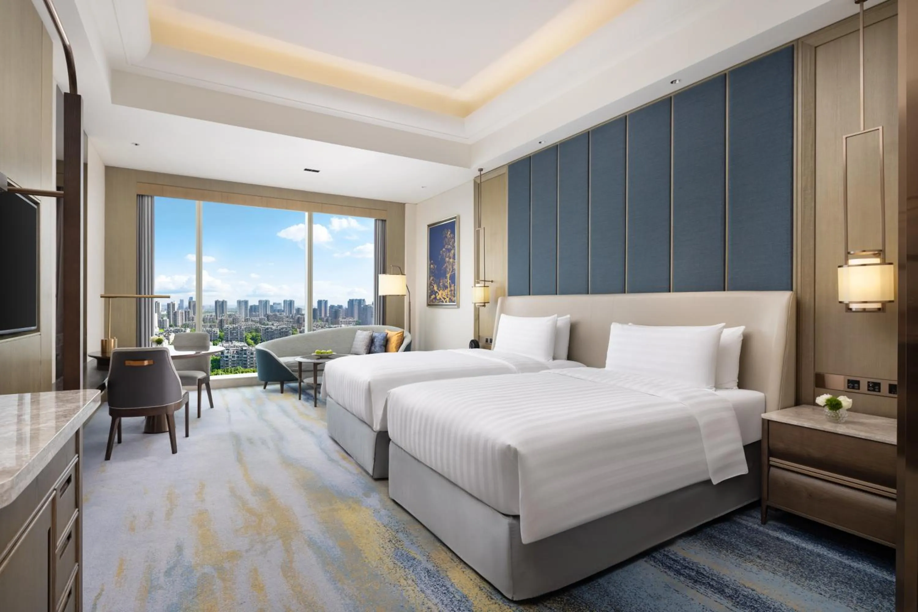 Bed in Shangri-La Yuanqu, Suzhou