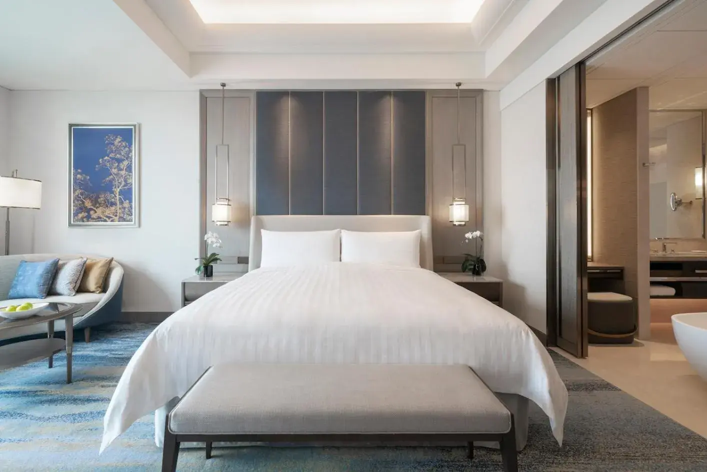 Bedroom, Bed in Shangri-La Yuanqu, Suzhou Bedroom, Bed in Shangri-La Yuanqu, Suzhou