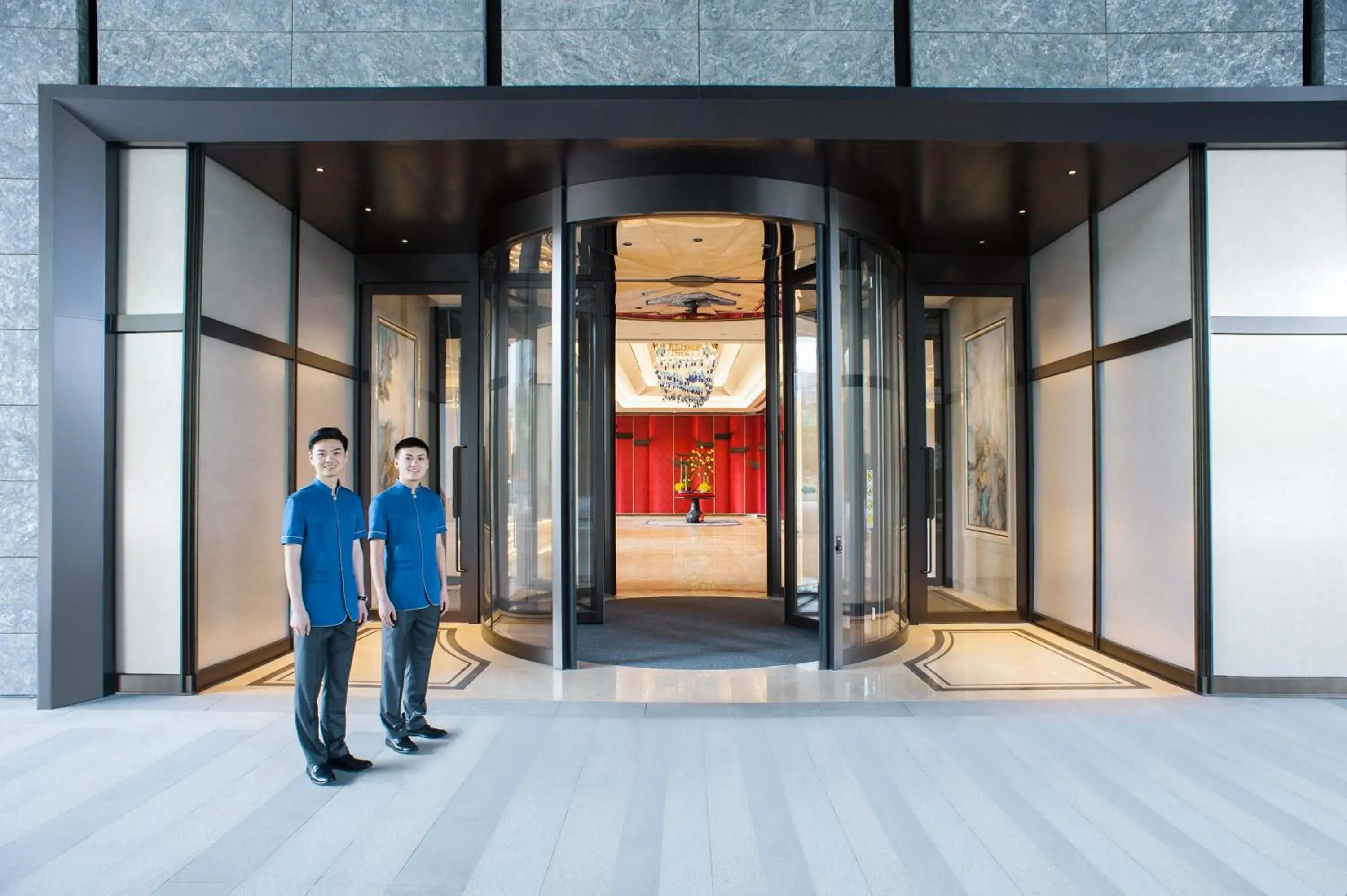 Facade/entrance in Shangri-La Yuanqu, Suzhou Facade/entrance in Shangri-La Yuanqu, Suzhou