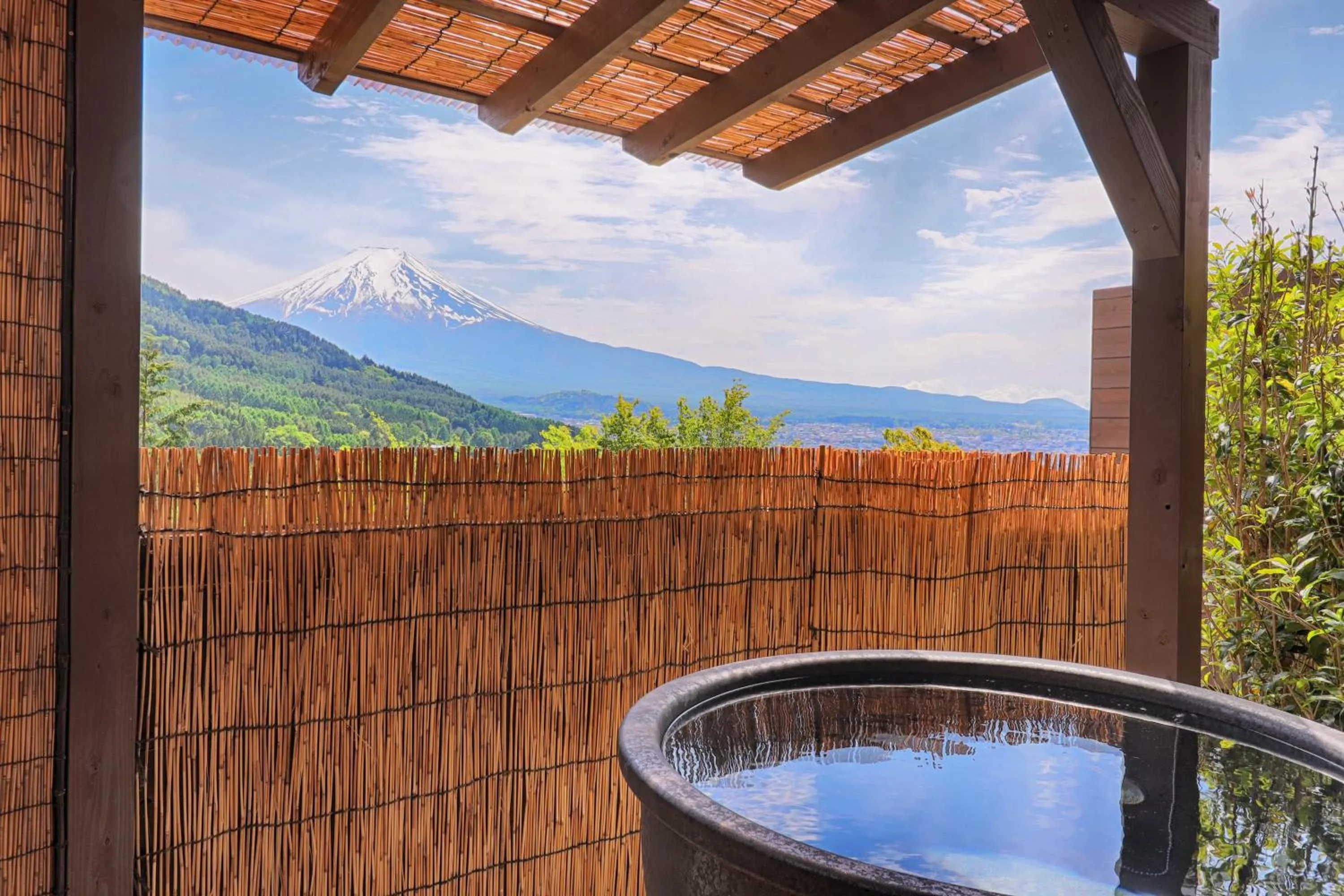 Hot Tub in Mt.Shakushi Gateway Camp