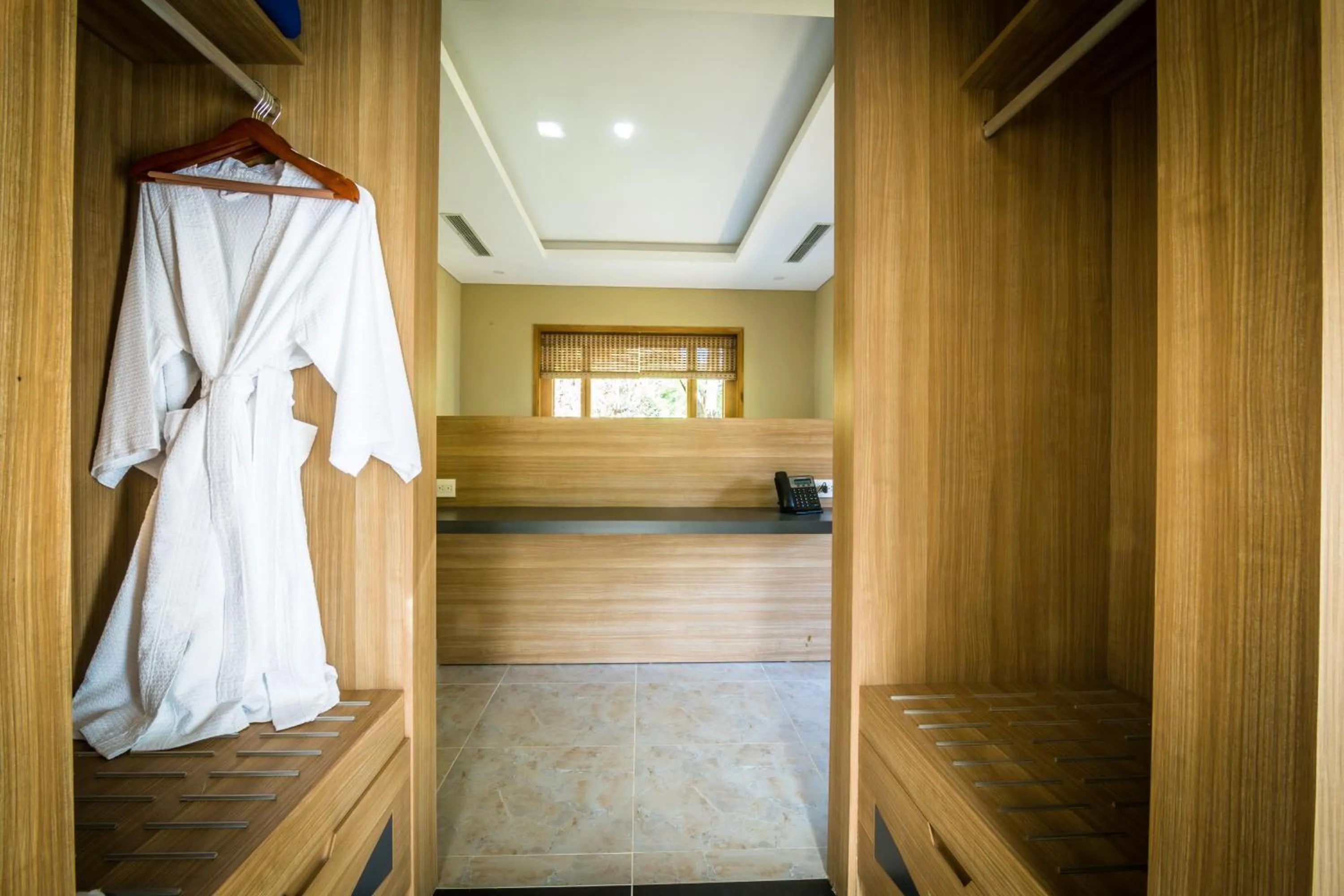 Shower in BaHo Eco Beat