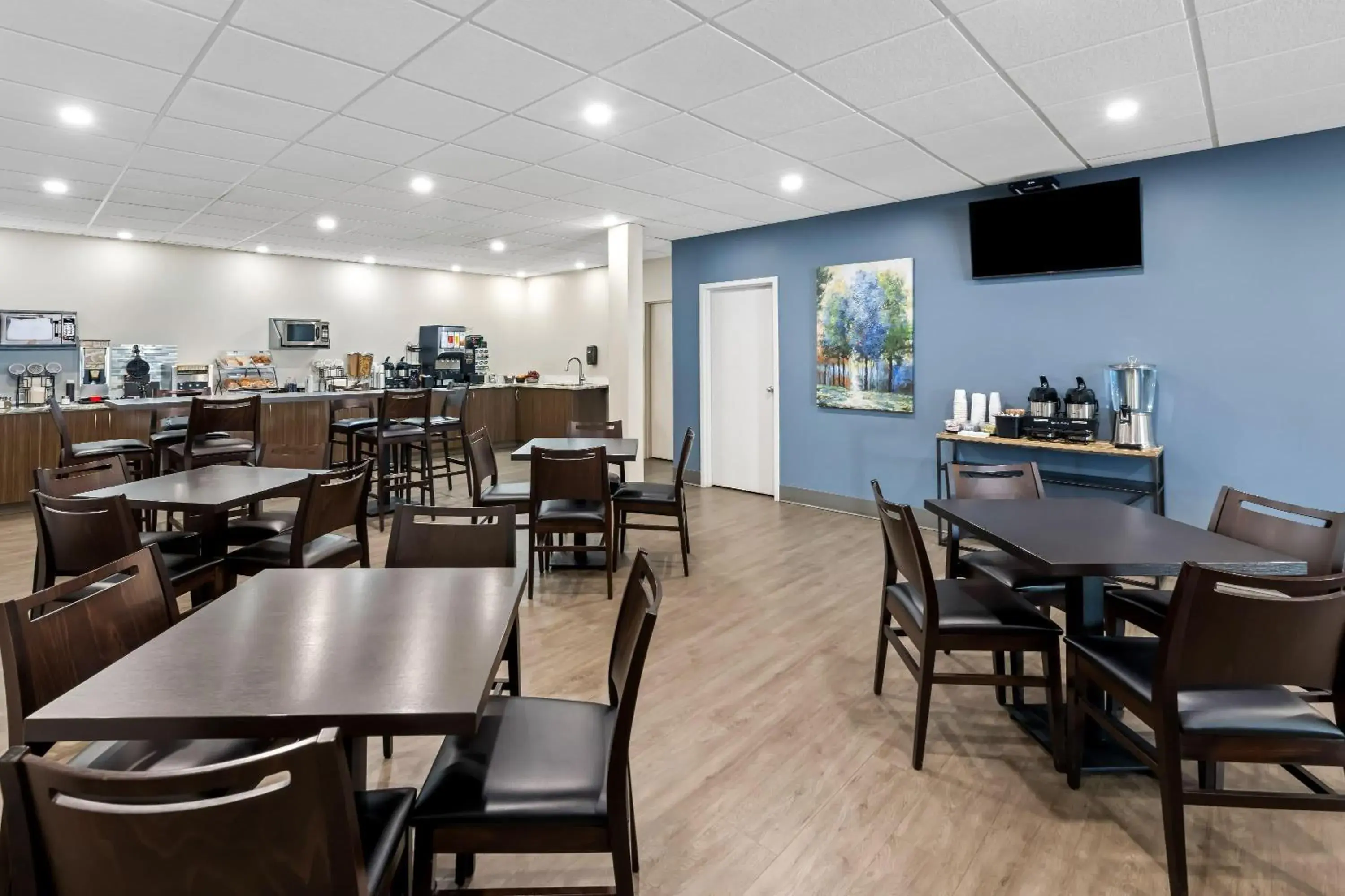 Restaurant/places to eat in Howard Johnson by Wyndham Thunder Bay Restaurant/places to eat in Howard Johnson by Wyndham Thunder Bay