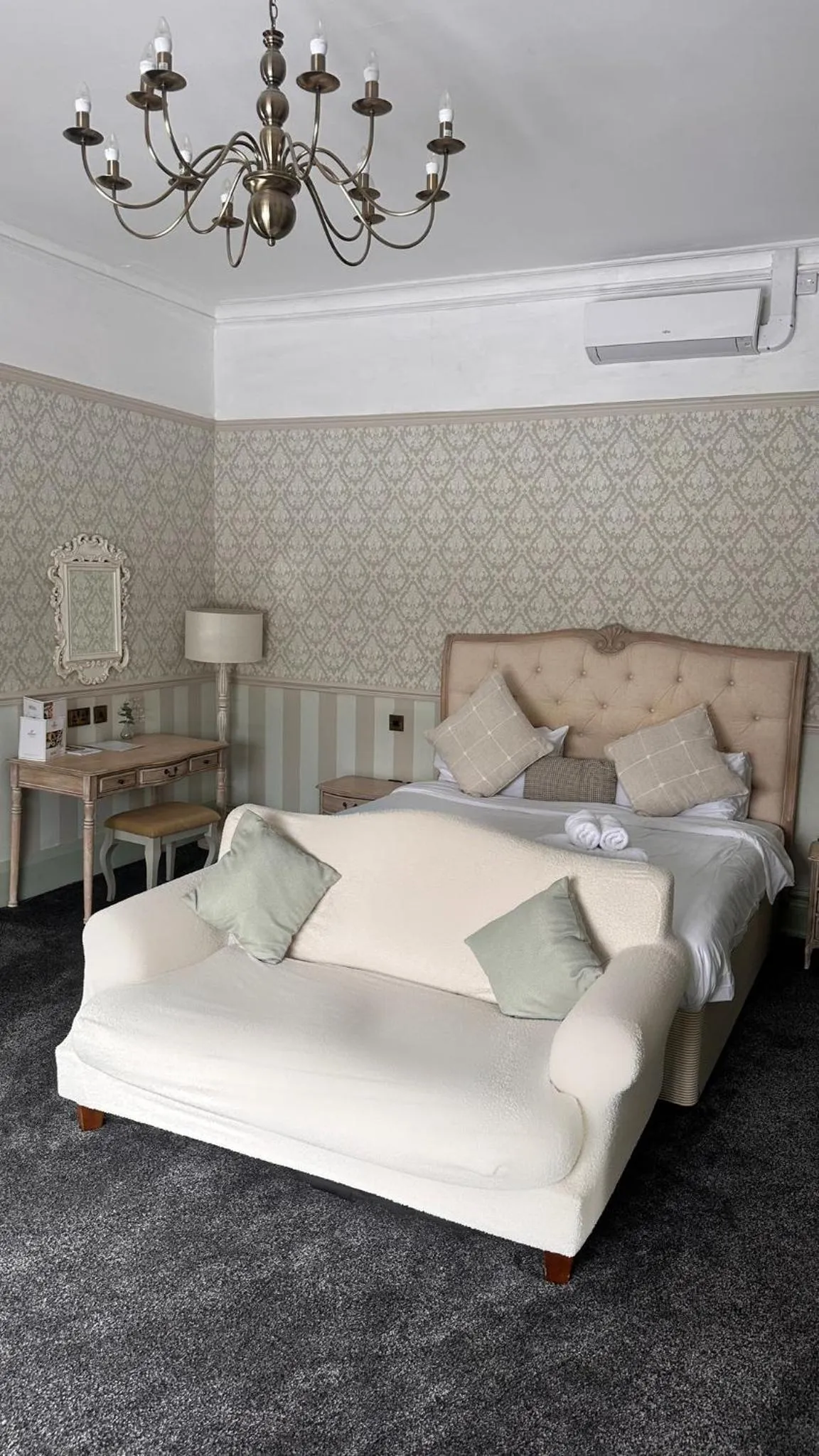 Bed in St Andrews Town Hotel