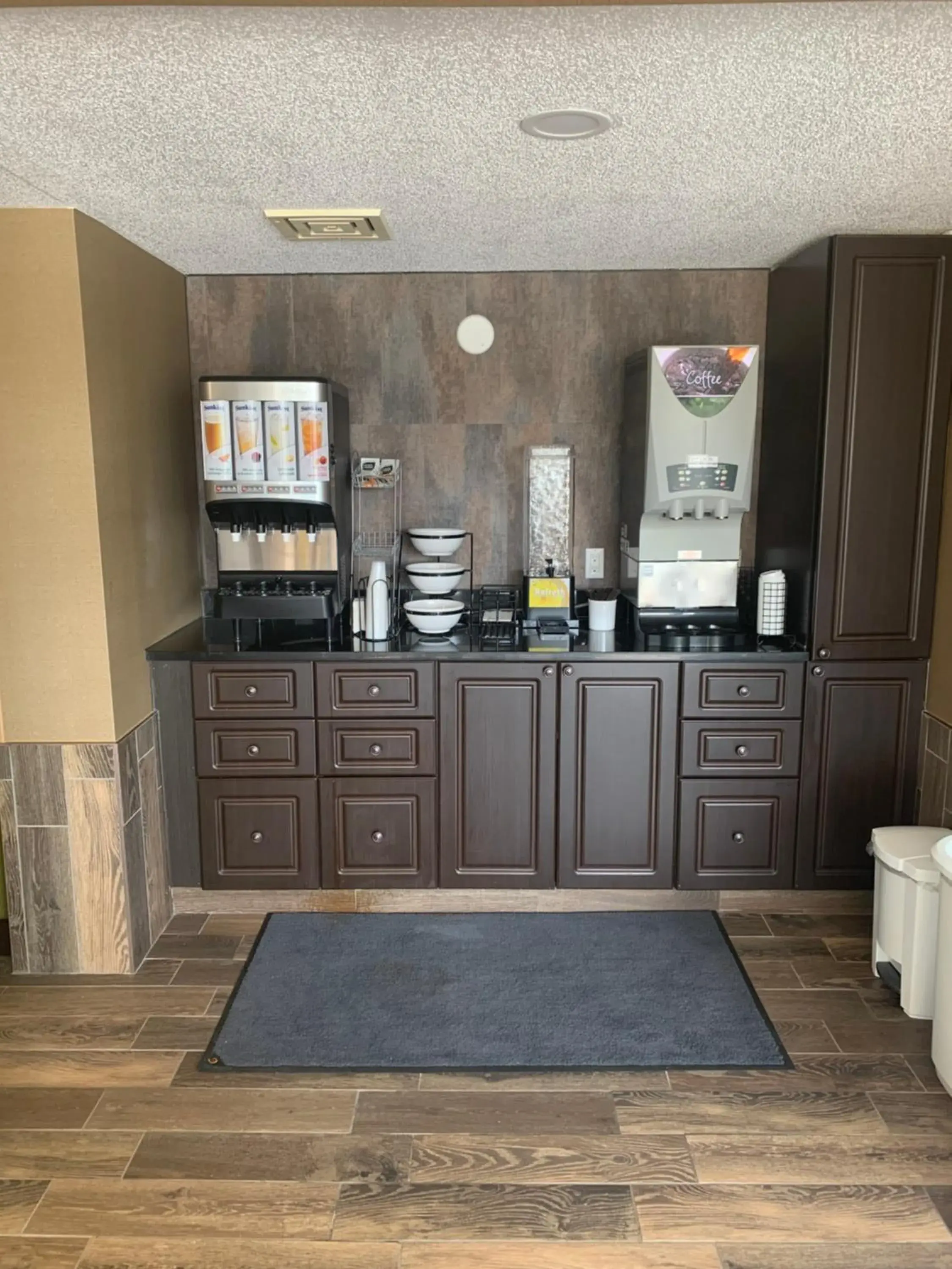 Breakfast in Comfort Inn Breakfast in Comfort Inn