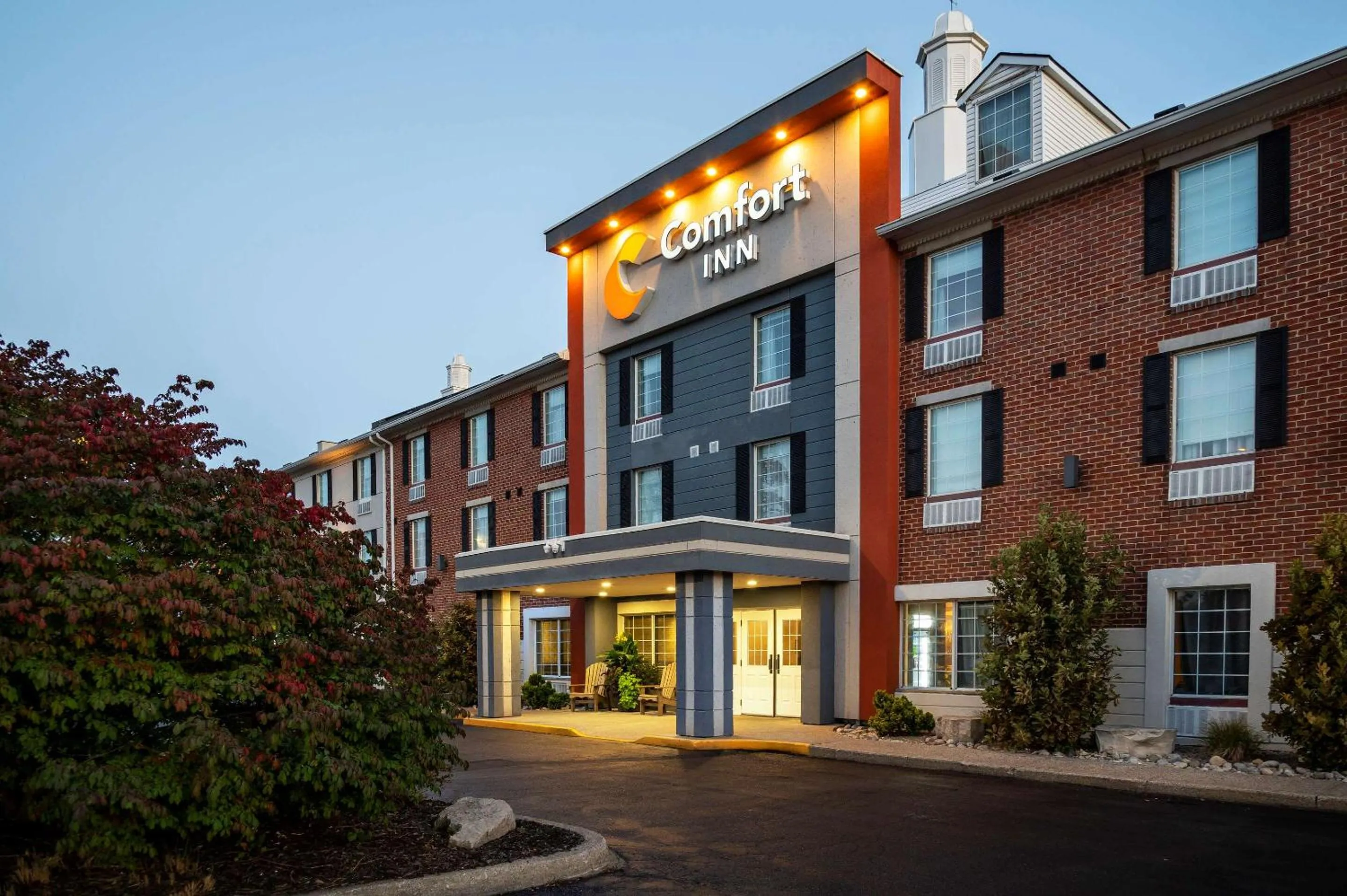 Property building in Comfort Inn
