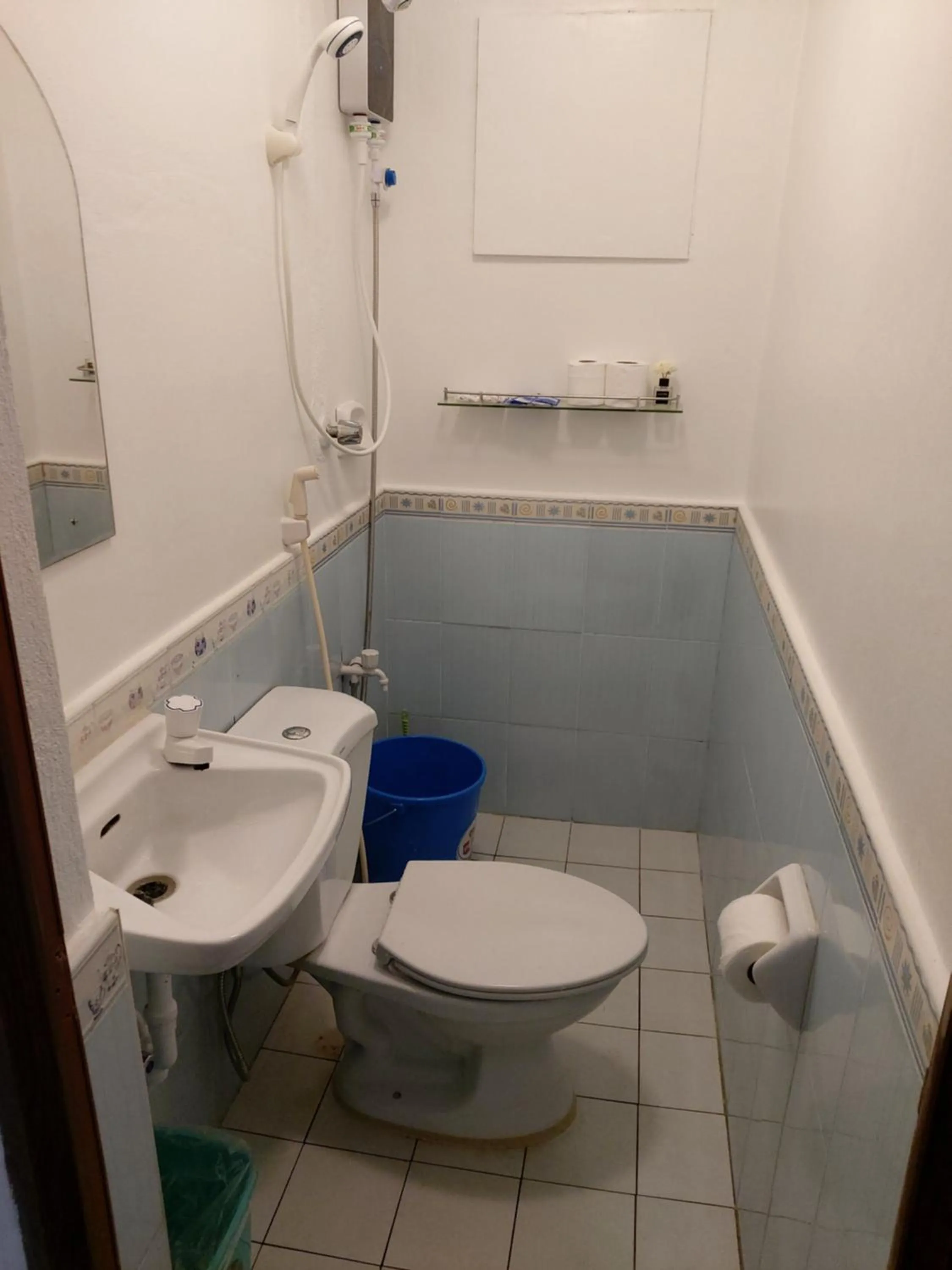 Shower in Anda Poseidon’s Beach Resort