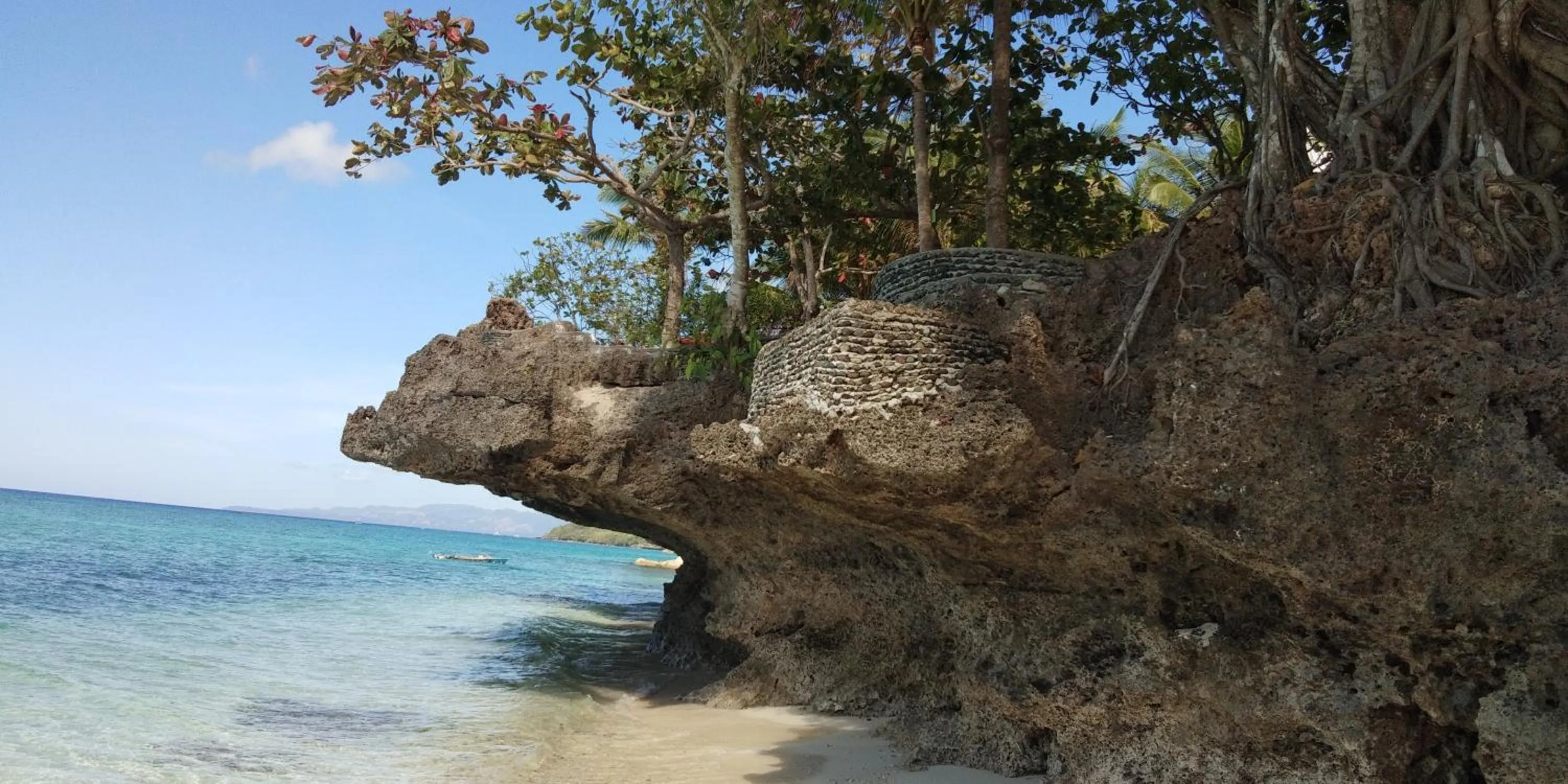 Anda Poseidon’s Beach Resort