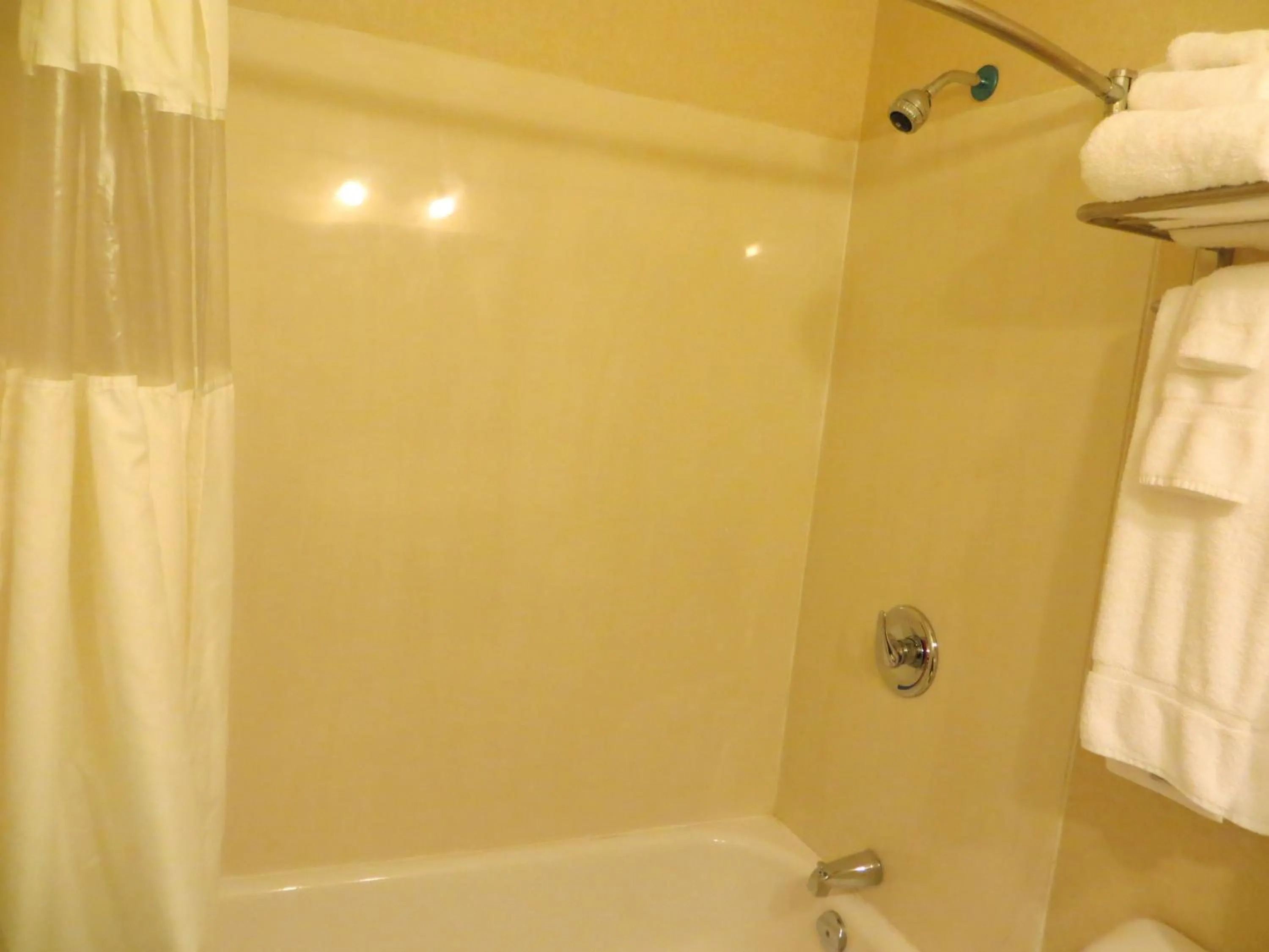 Bathroom in New Lodge Winnipeg