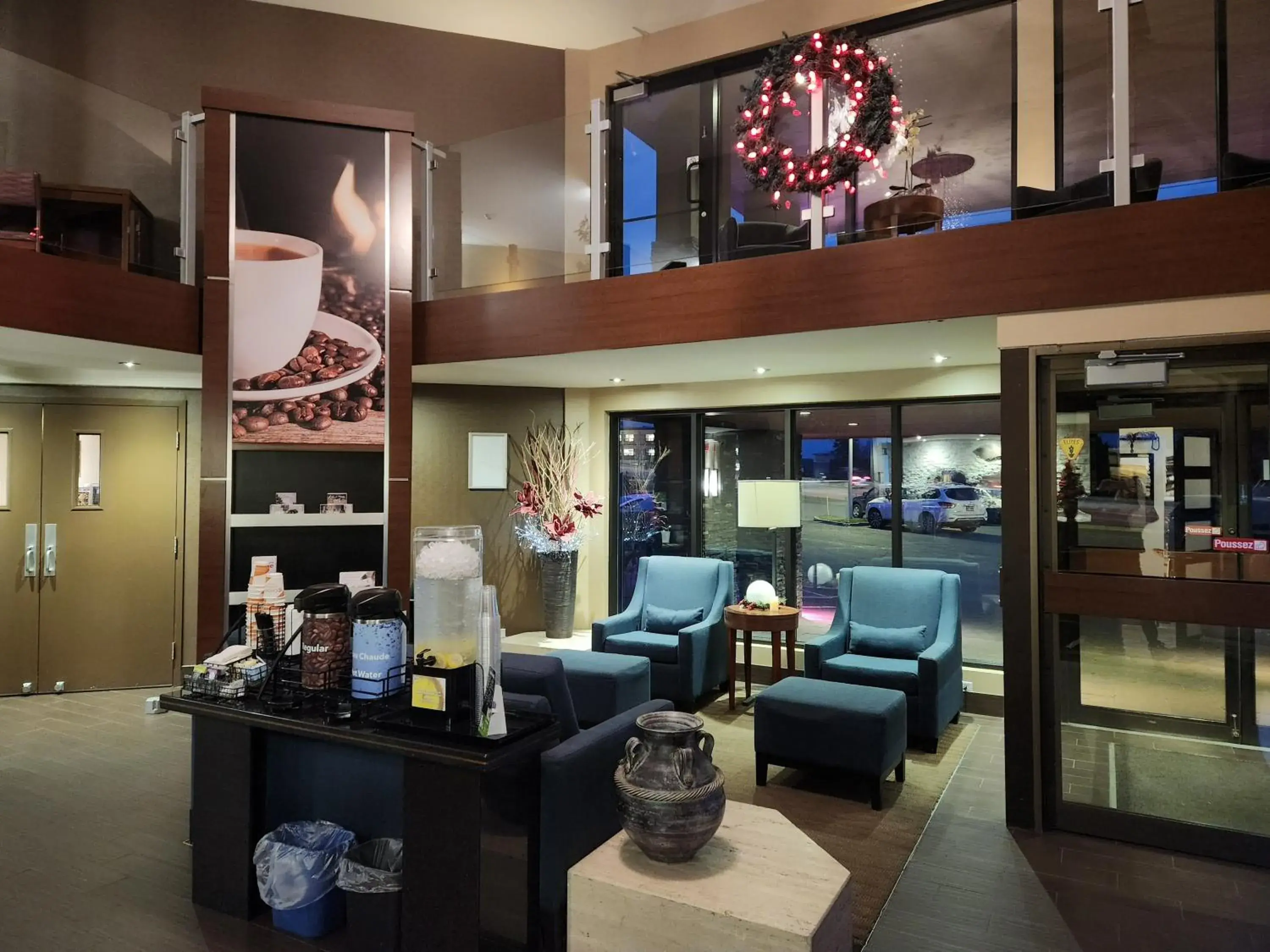 Lobby or reception in Comfort Inn Lobby or reception in Comfort Inn