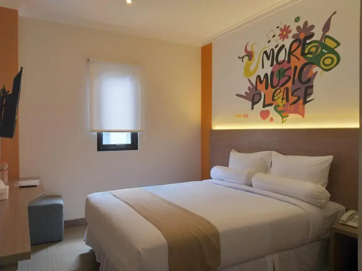 Bed in Front One Hotel Tulungagung Bed in Front One Hotel Tulungagung