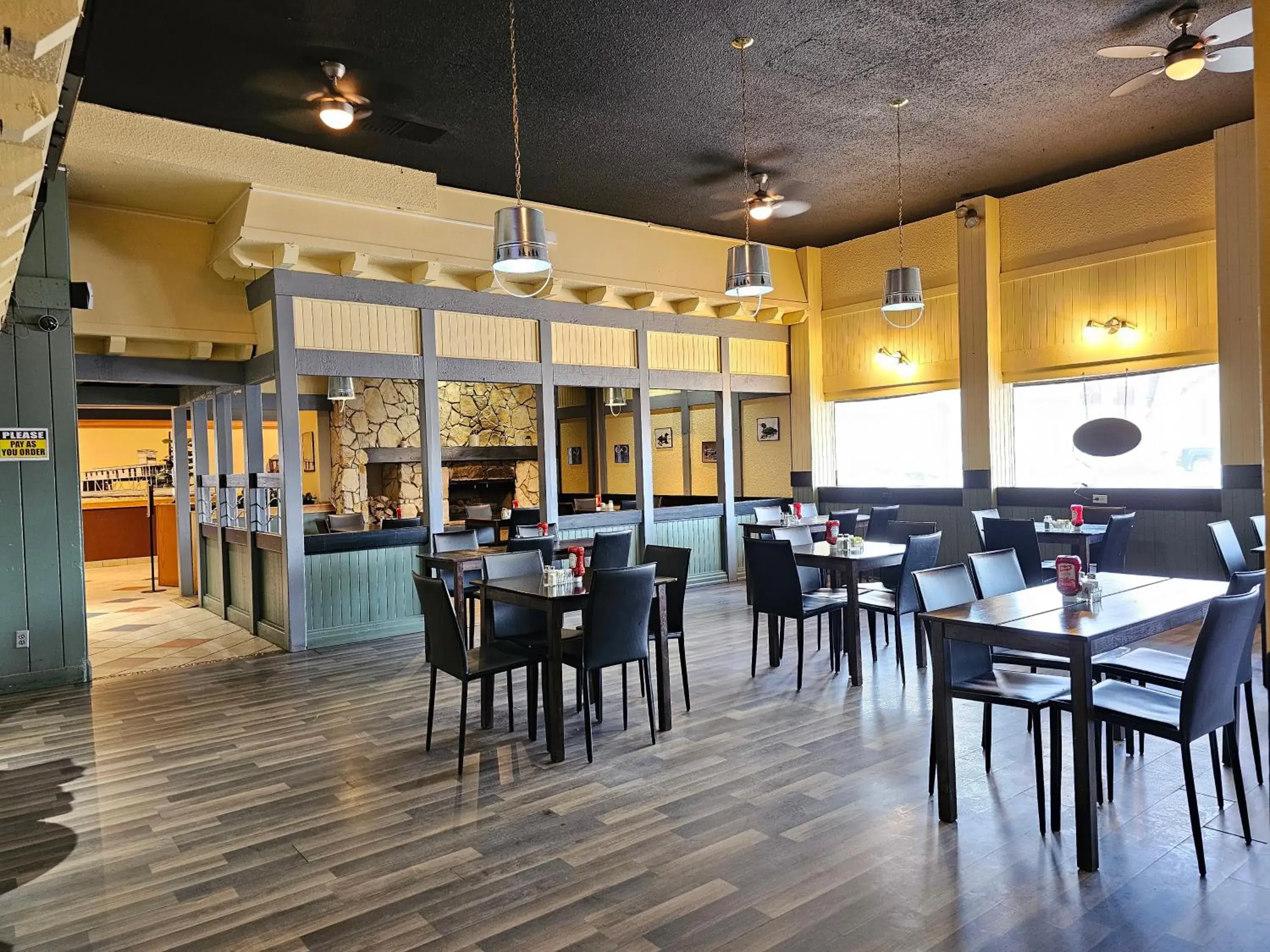 Restaurant/places to eat in Travelodge by Wyndham Prince Albert Restaurant/places to eat in Travelodge by Wyndham Prince Albert