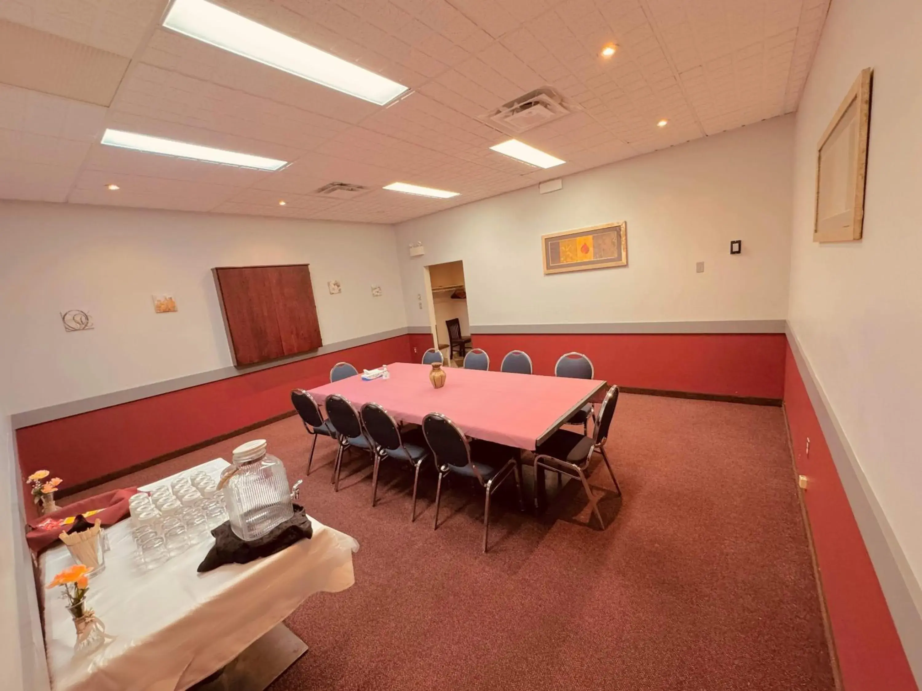 Travelodge by Wyndham Prince Albert Travelodge by Wyndham Prince Albert