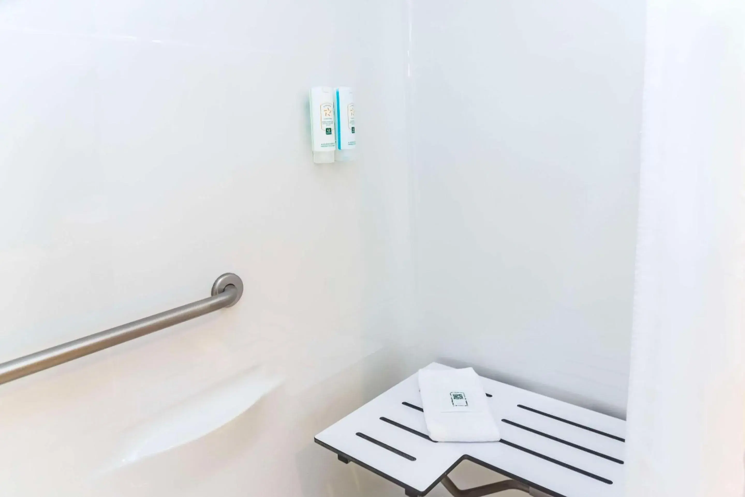 Bedroom in Quality Inn & Suites Bedroom in Quality Inn & Suites