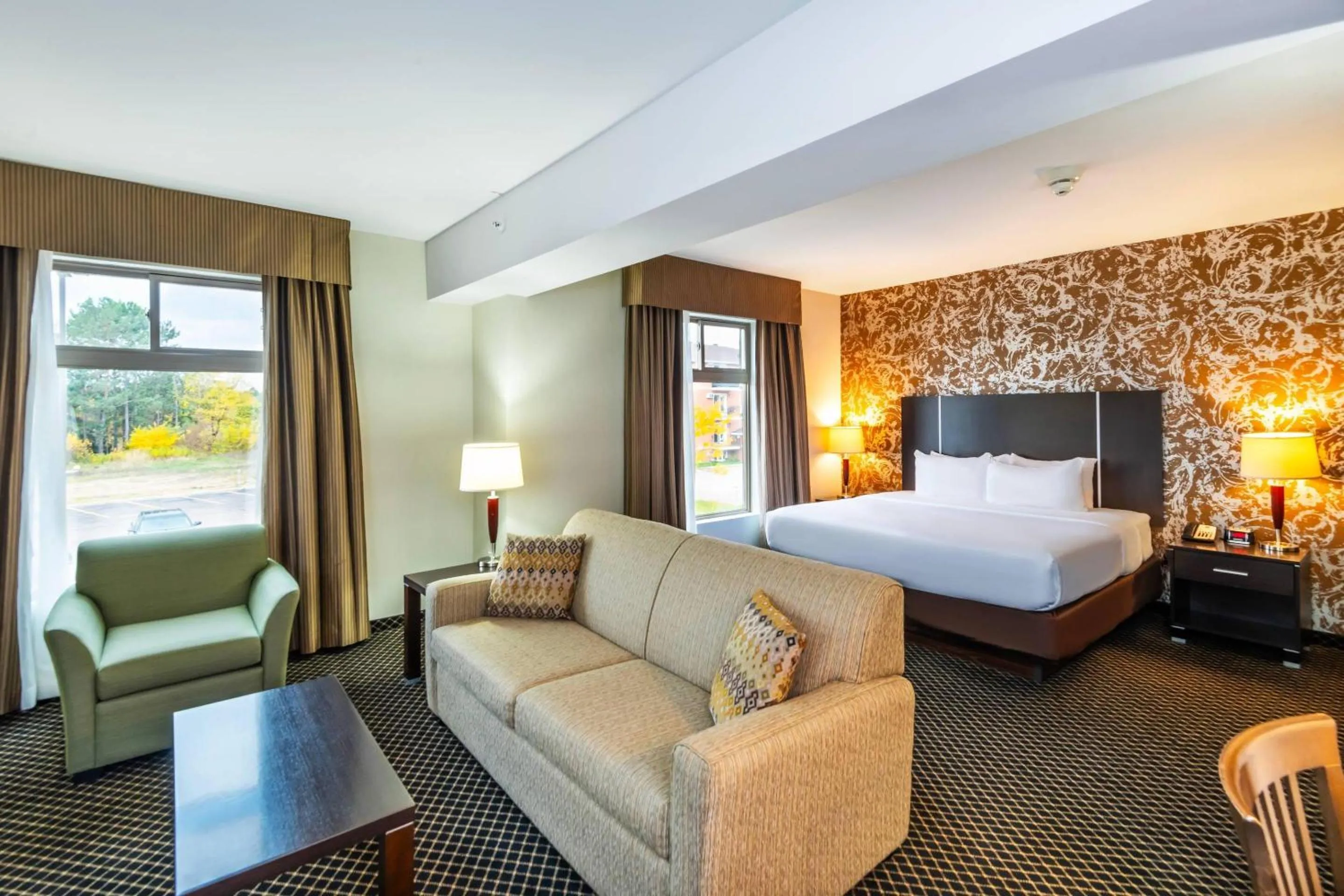 Bedroom, Bed in Quality Inn & Suites