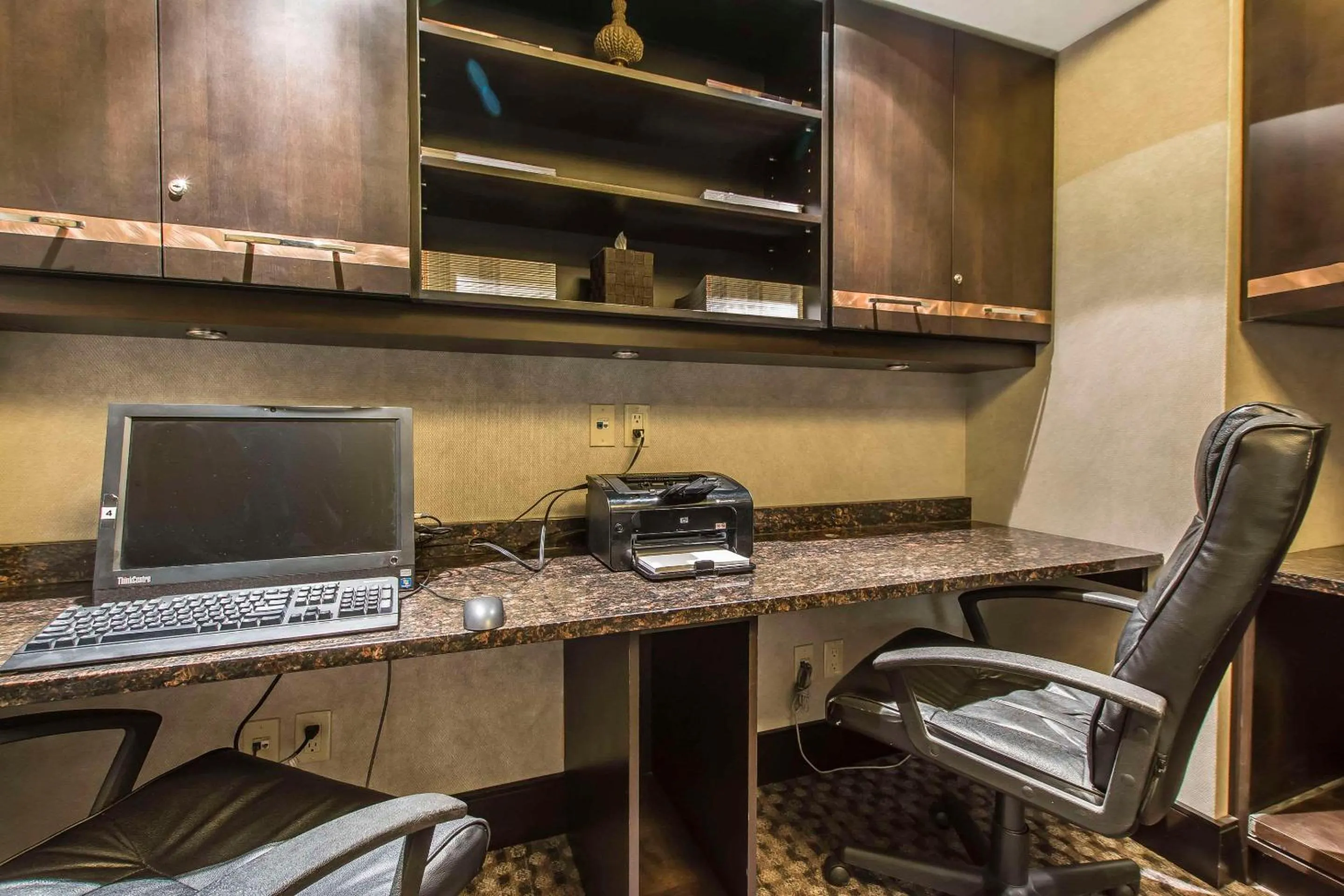 Business facilities in Quattro Hotel & Conf Centre, an Ascend Collection Hotel