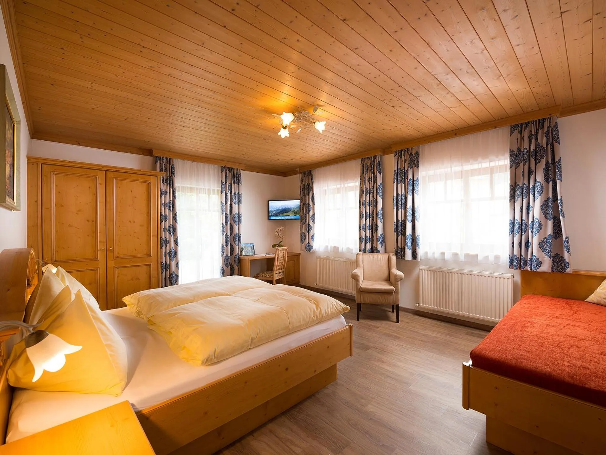 Photo of the whole room, Bed in Apartments Quehenberger