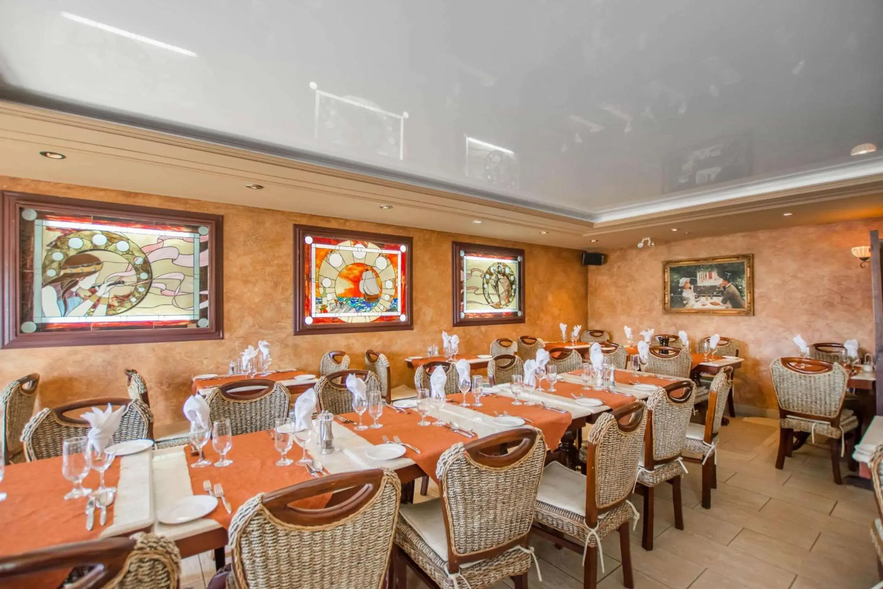 Restaurant/places to eat in St Christophe Hotel & Spa, an Ascend Collection Hotel Restaurant/places to eat in St Christophe Hotel & Spa, an Ascend Collection Hotel