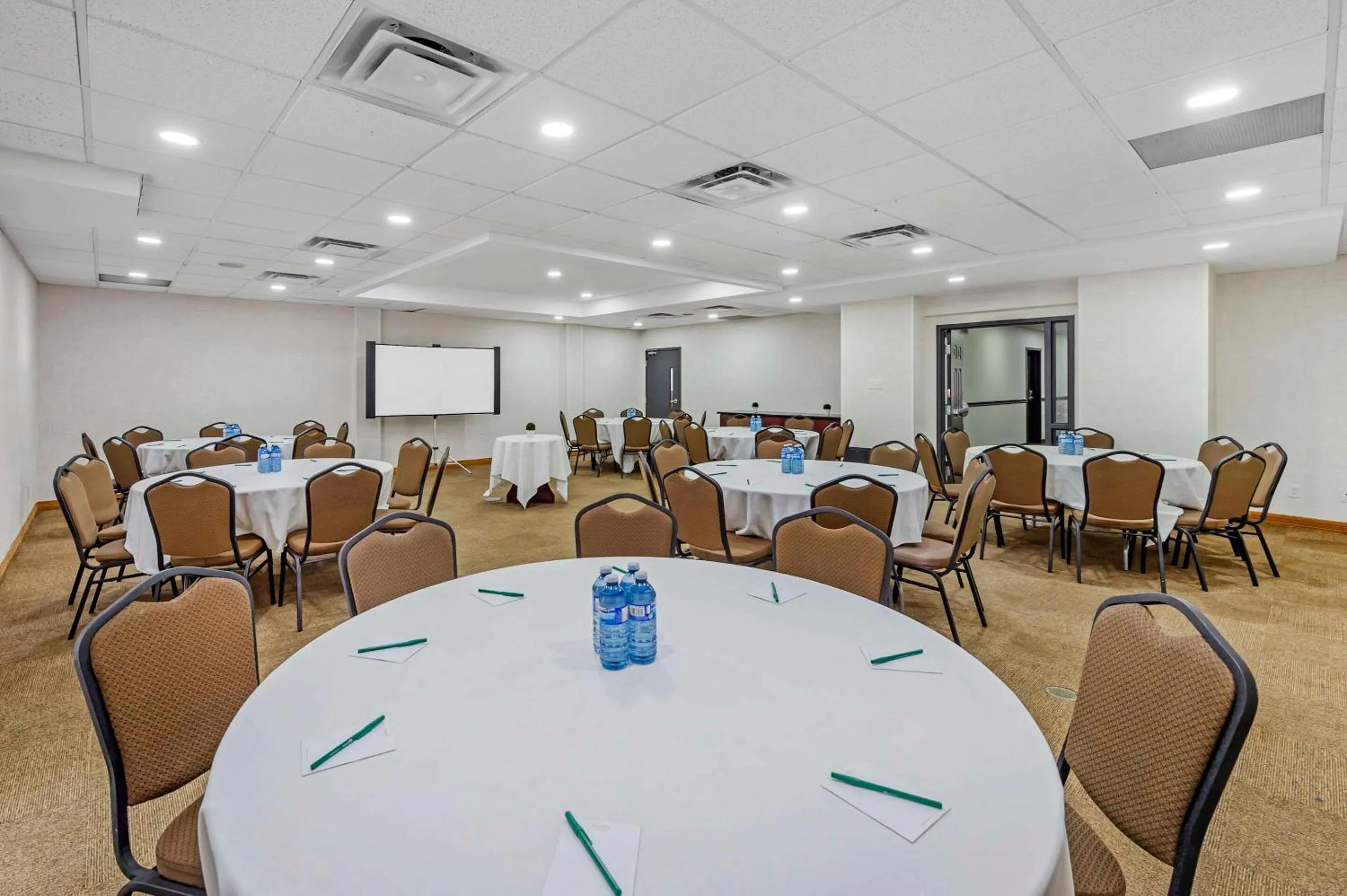 Meeting/conference room in Quality Inn