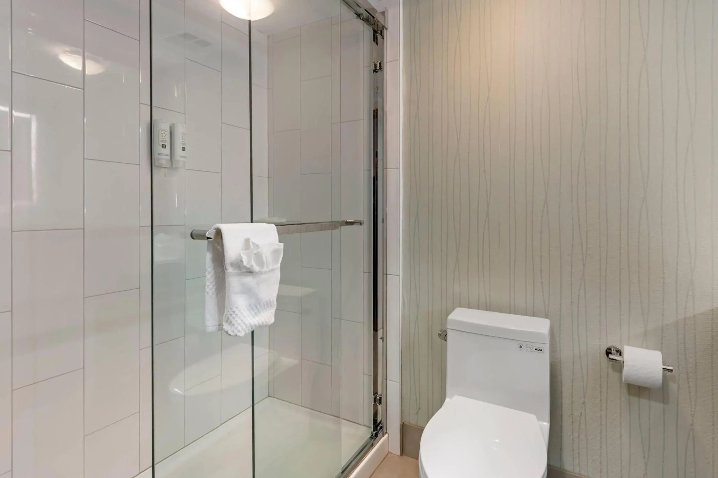 Bedroom in Quality Inn Bedroom in Quality Inn