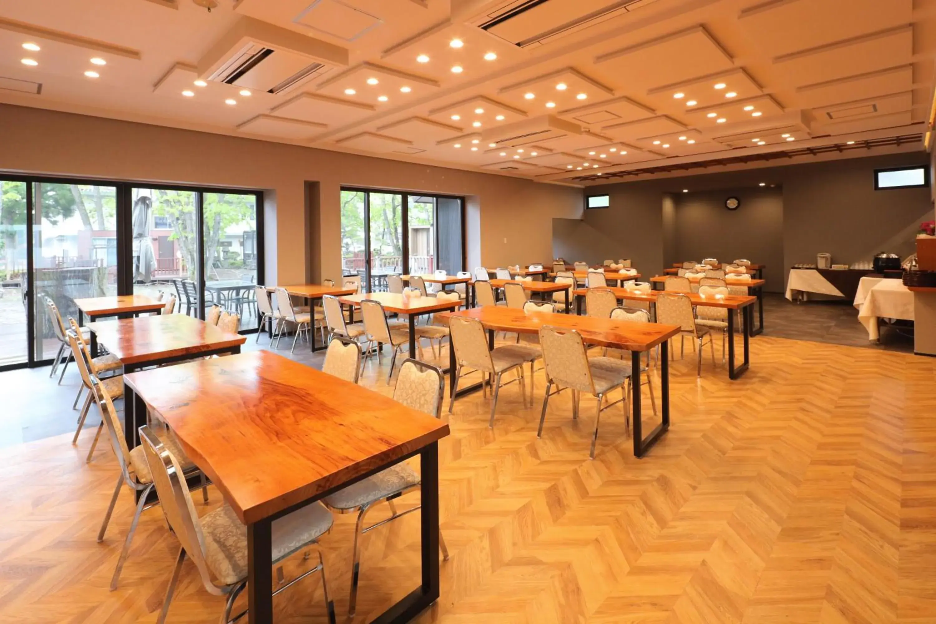 Restaurant/places to eat in Kurobe Sunvalley Hotel Restaurant/places to eat in Kurobe Sunvalley Hotel