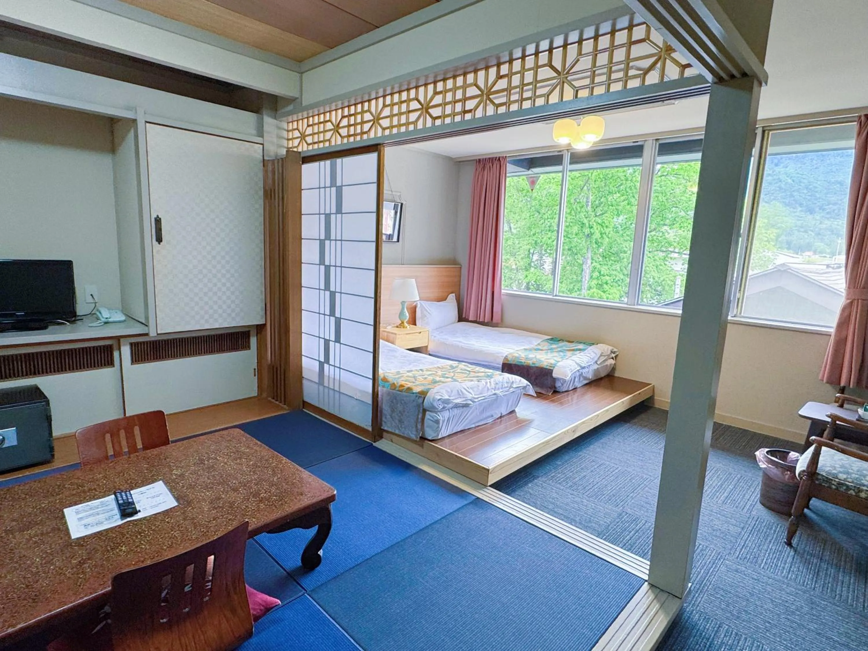 Photo of the whole room, Bed in Kurobe Sunvalley Hotel
