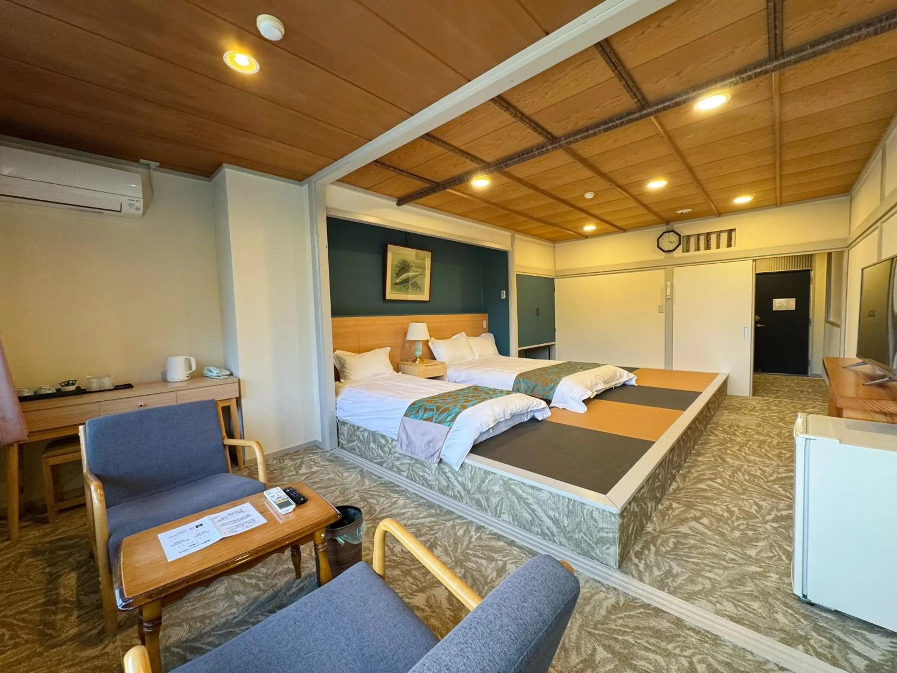 Photo of the whole room, Bed in Kurobe Sunvalley Hotel