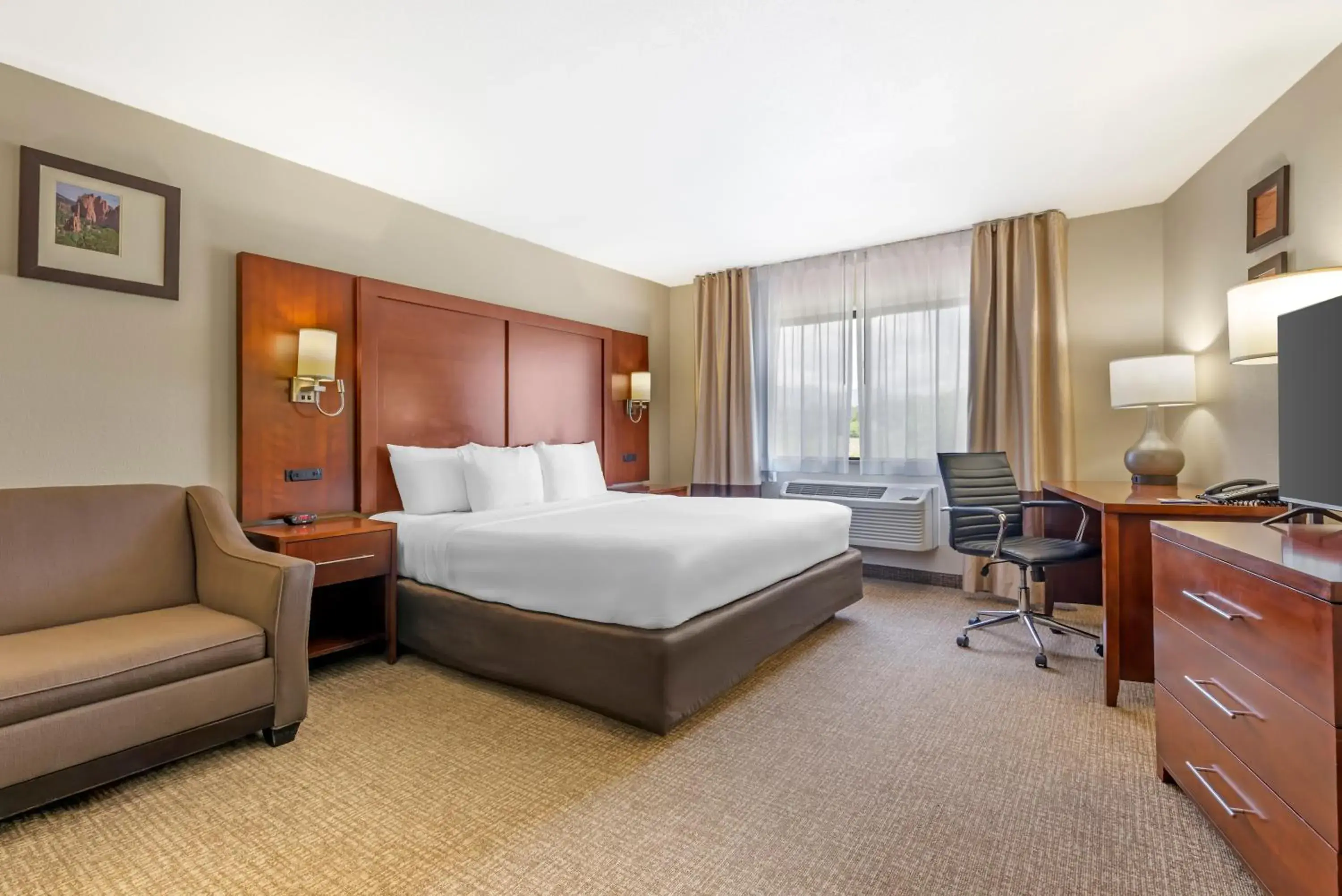 King Suite in Comfort Inn North - Air Force Academy Area King Suite in Comfort Inn North - Air Force Academy Area