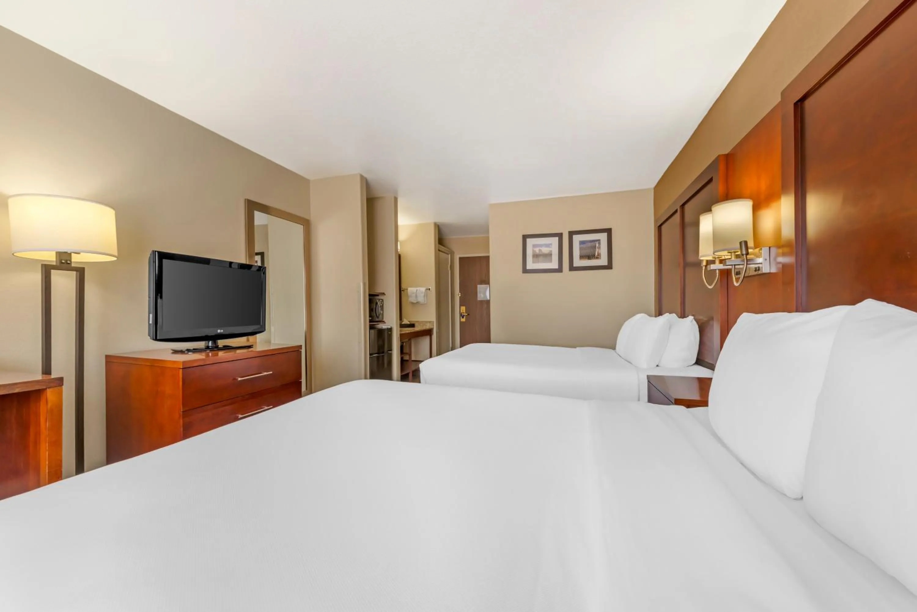 Bed in Comfort Inn North - Air Force Academy Area