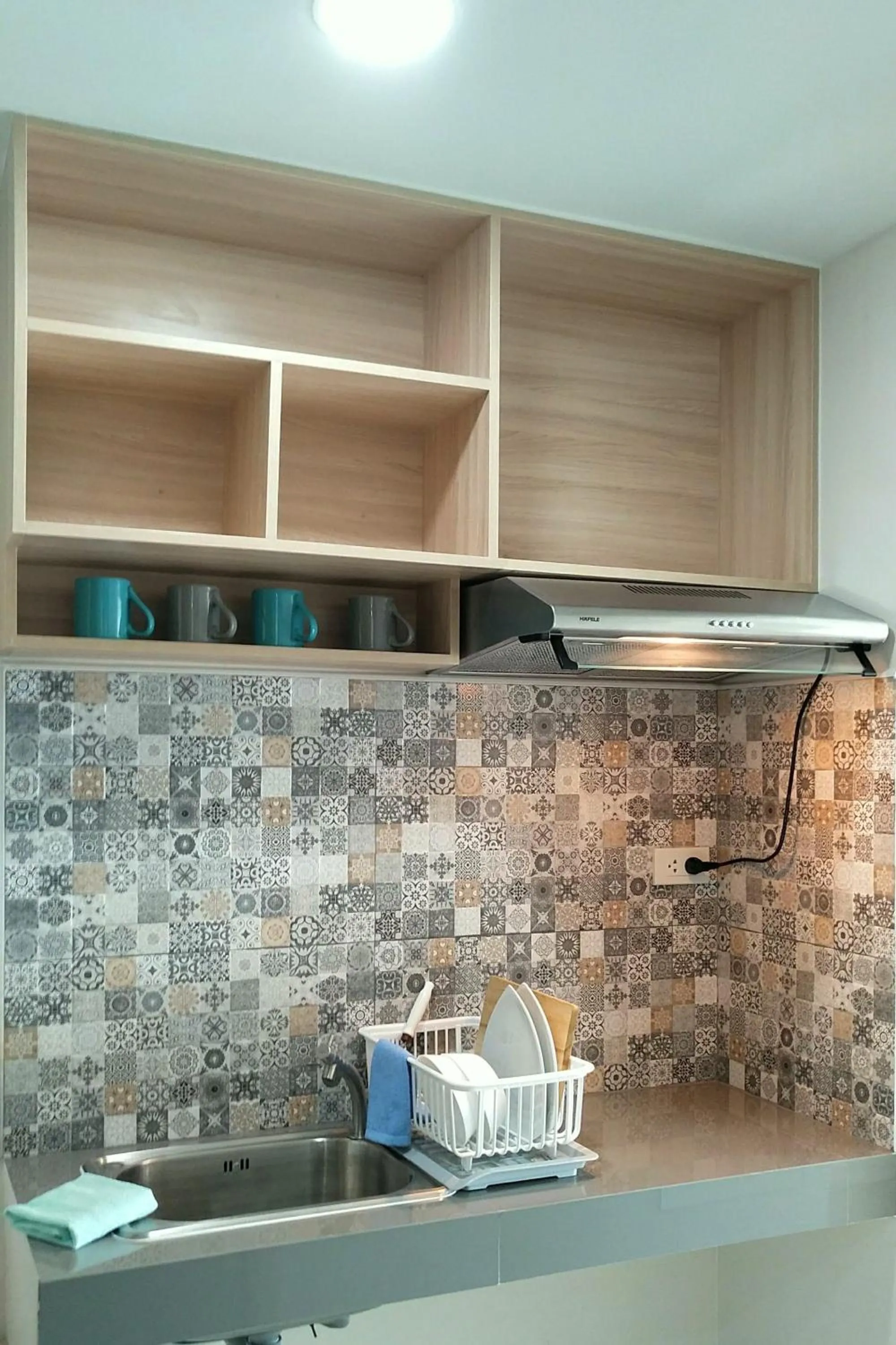 Kitchen or kitchenette in beHOME Phuket