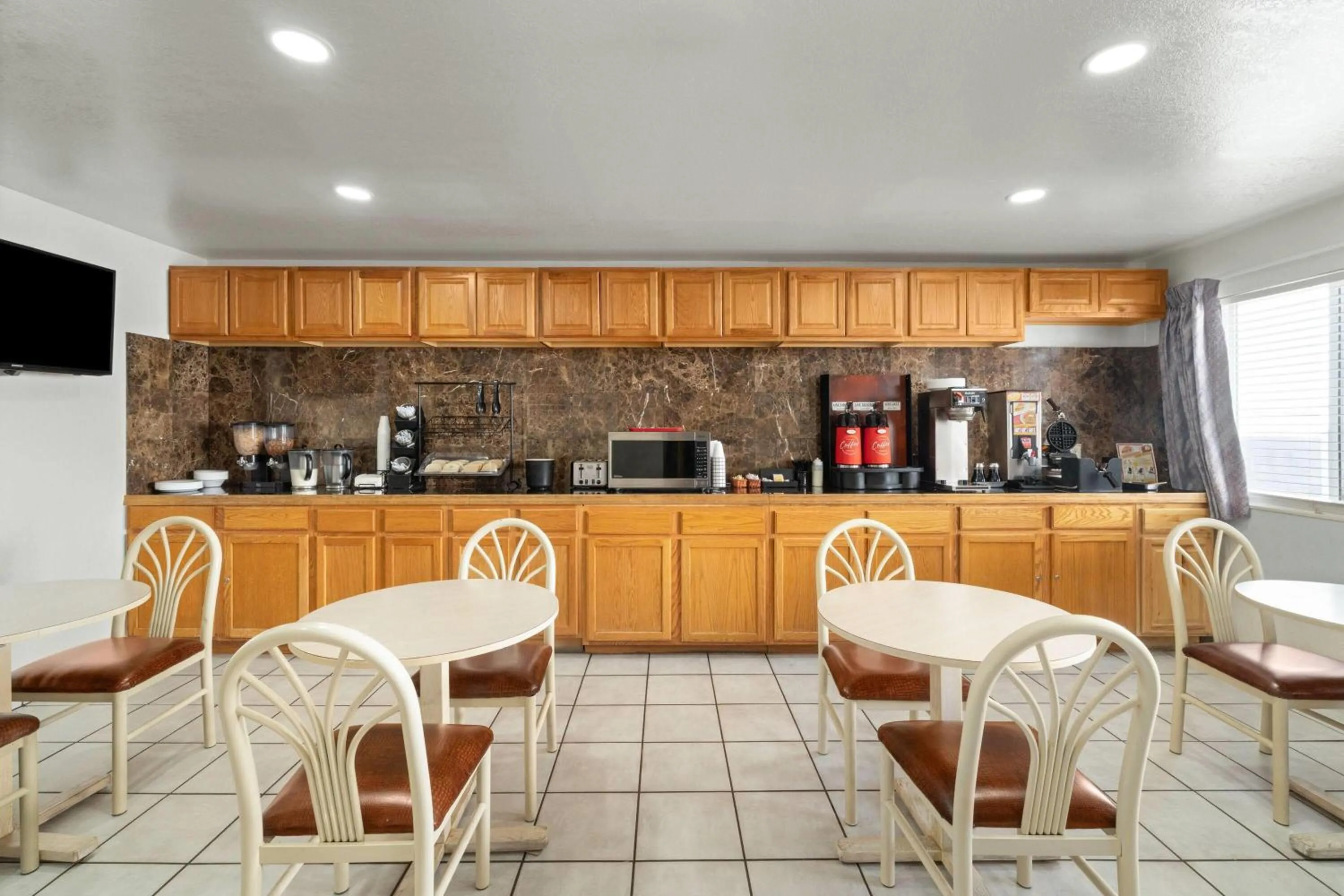 Breakfast in Days Inn by Wyndham Canon City