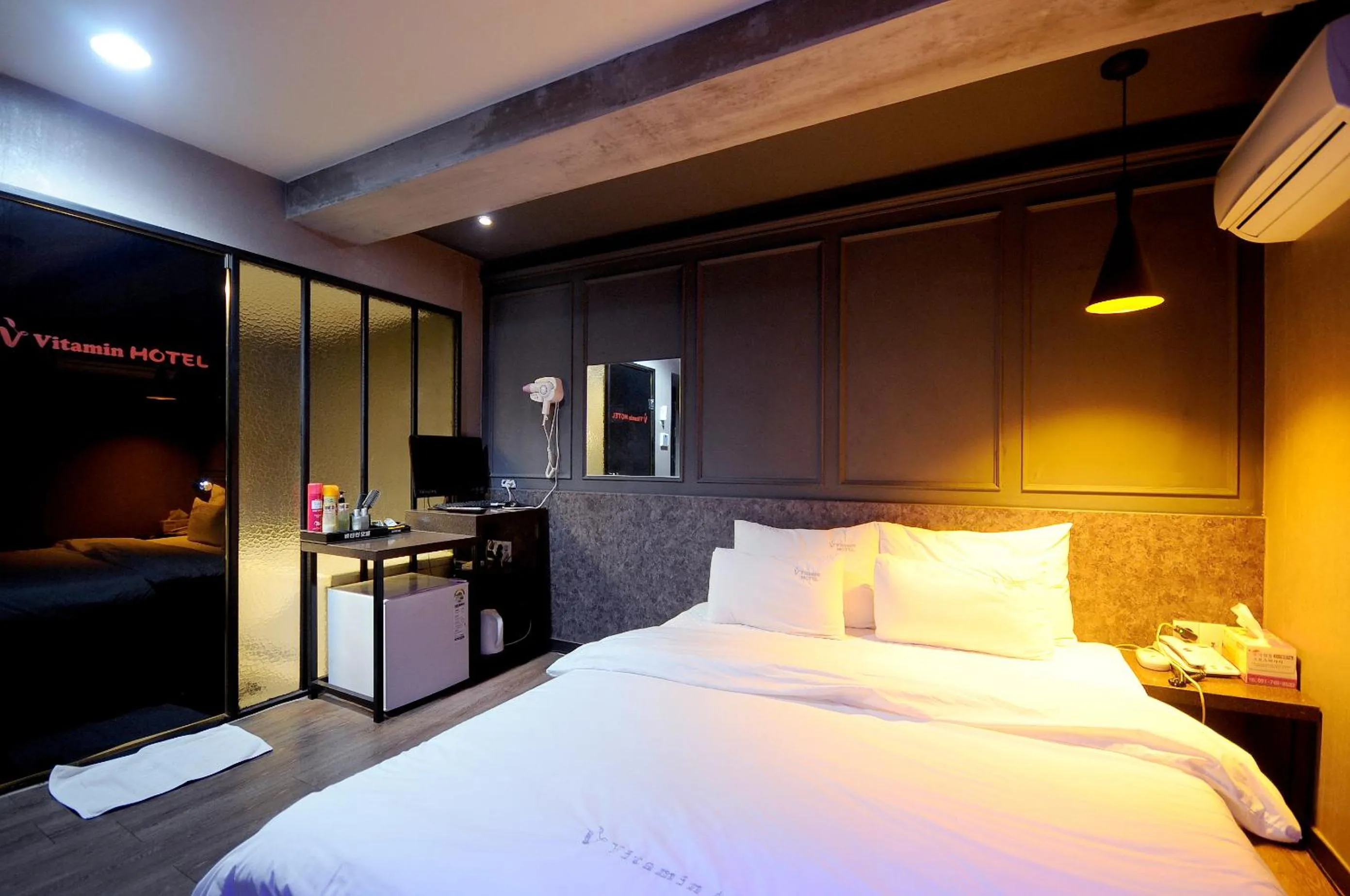 Bed in Vitamin Hotel