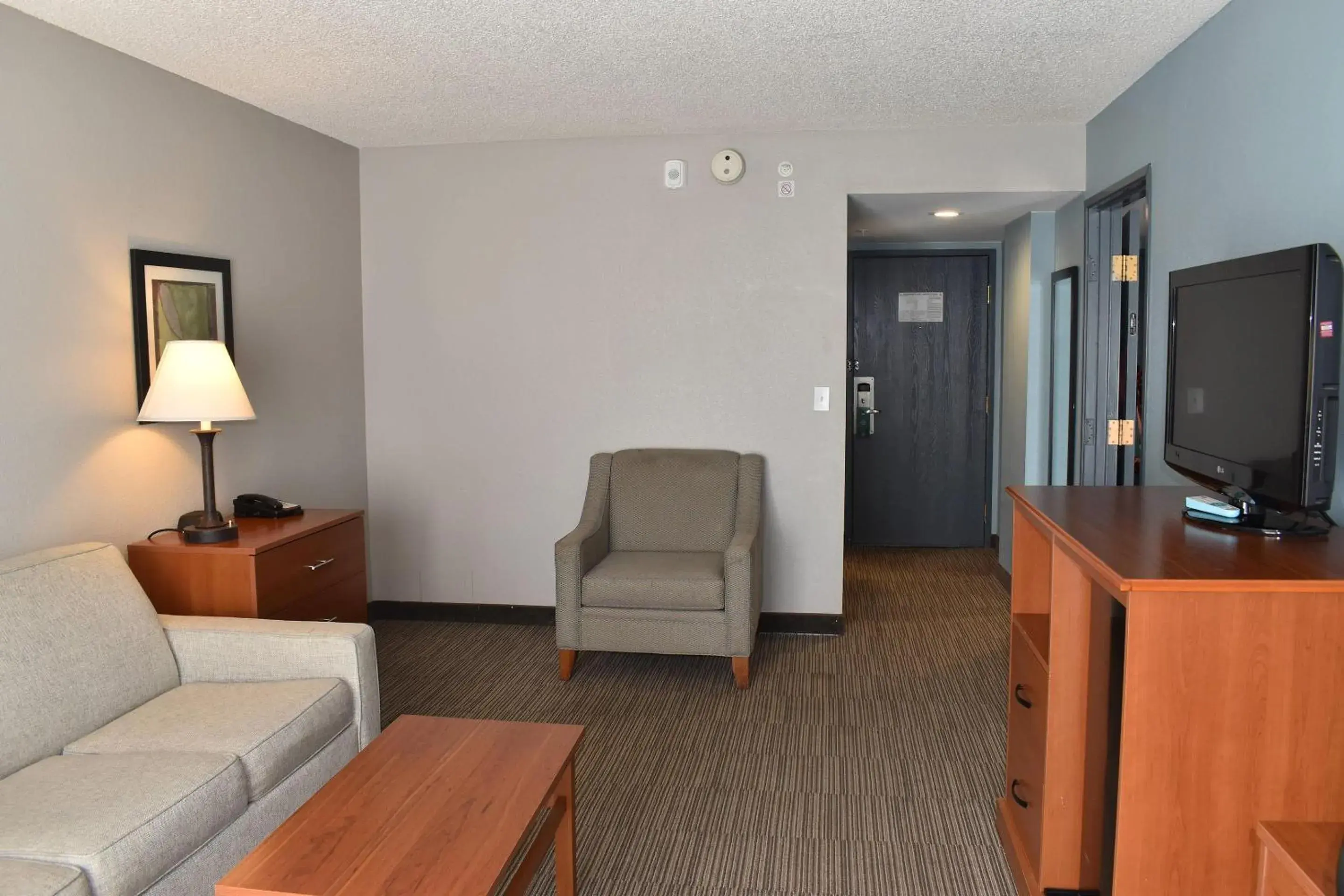 Bedroom in Quality Inn & Suites Garden Of The Gods Bedroom in Quality Inn & Suites Garden Of The Gods