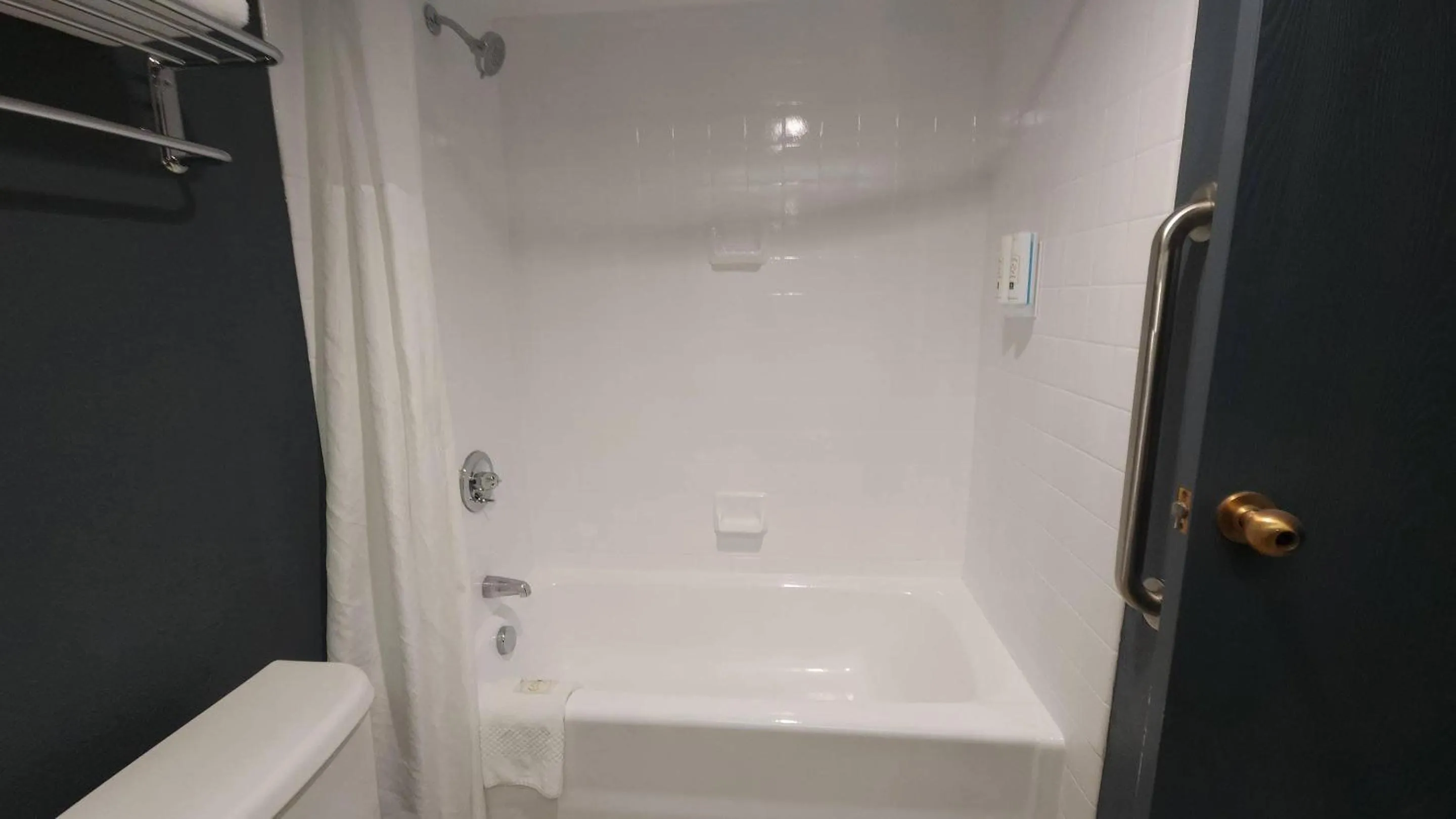 Bedroom in Quality Inn & Suites Garden Of The Gods