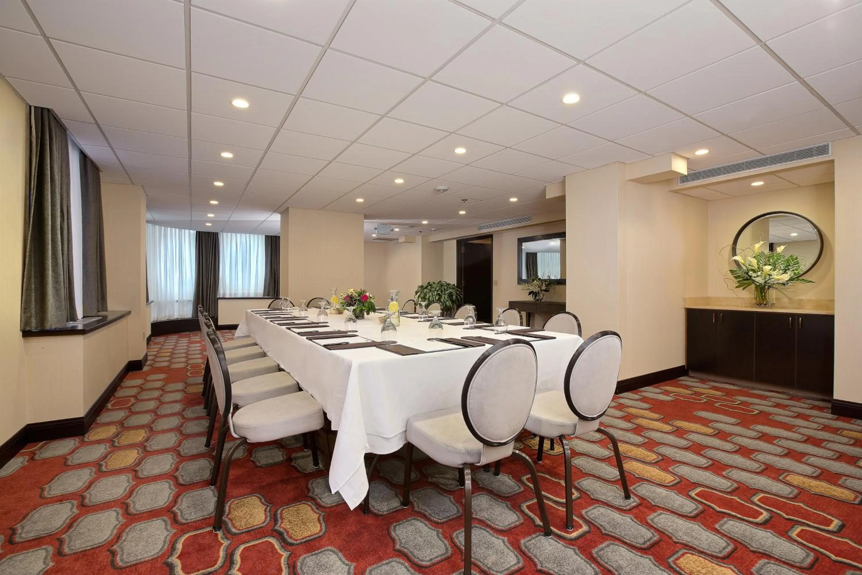 Meeting/conference room in Holiday Inn Express Denver Downtown by IHG