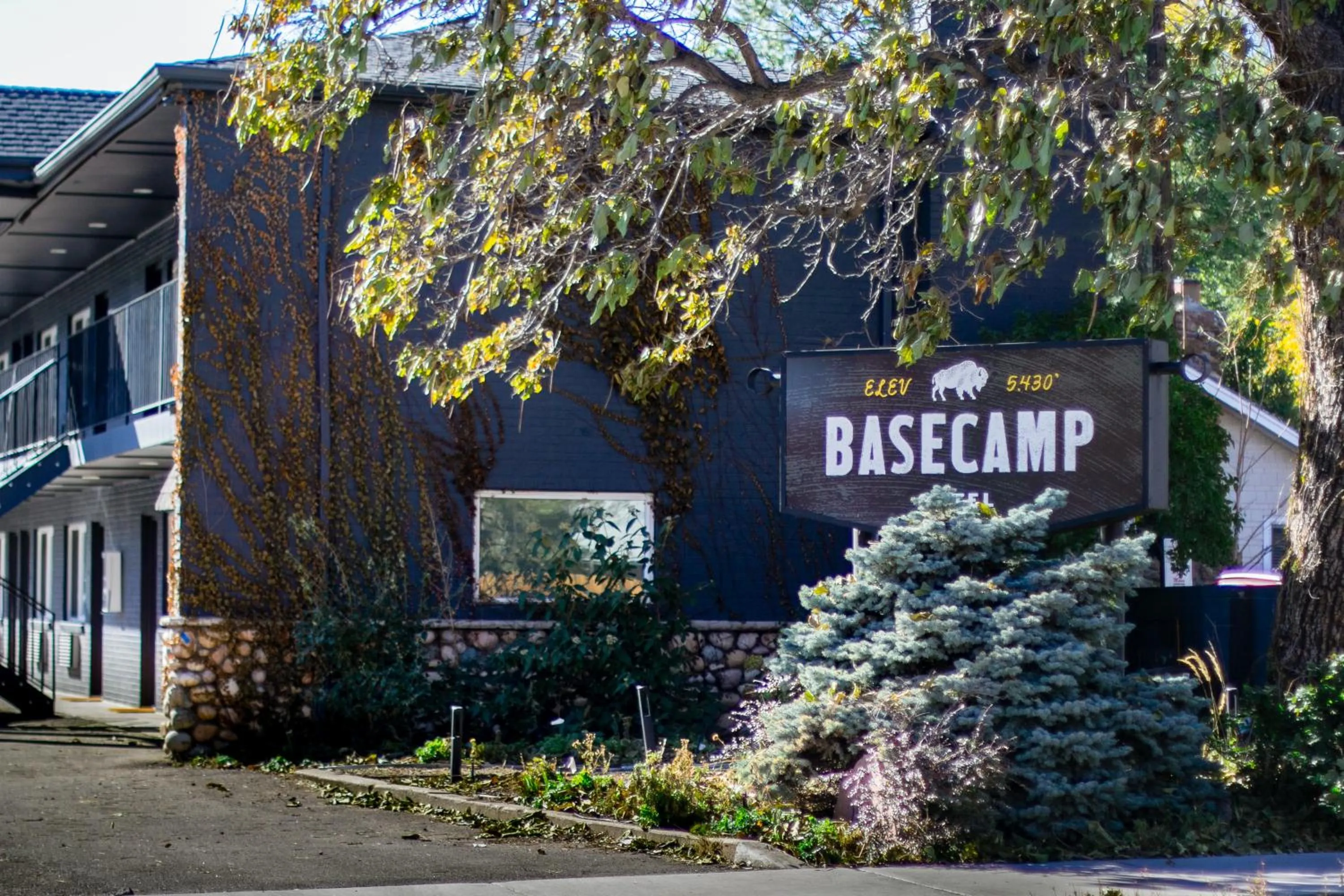 Property building in Basecamp Boulder
