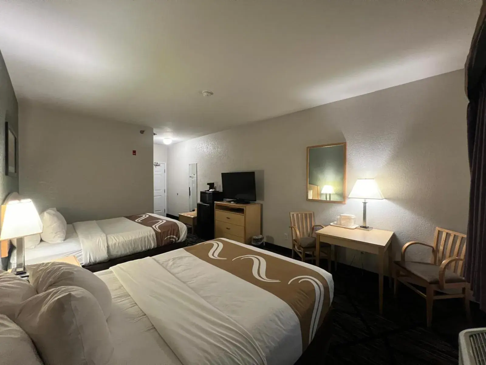 Bed in Quality Inn & Suites Loveland Bed in Quality Inn & Suites Loveland