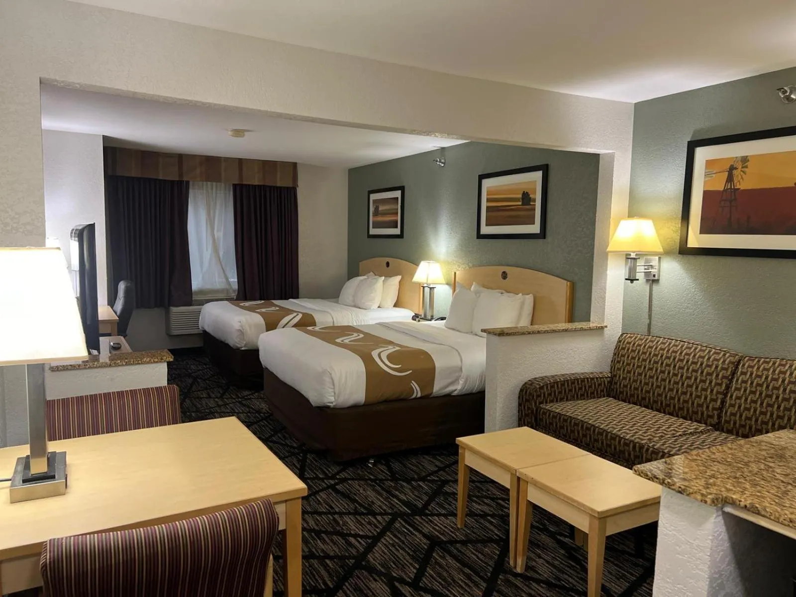 Bed in Quality Inn & Suites Loveland