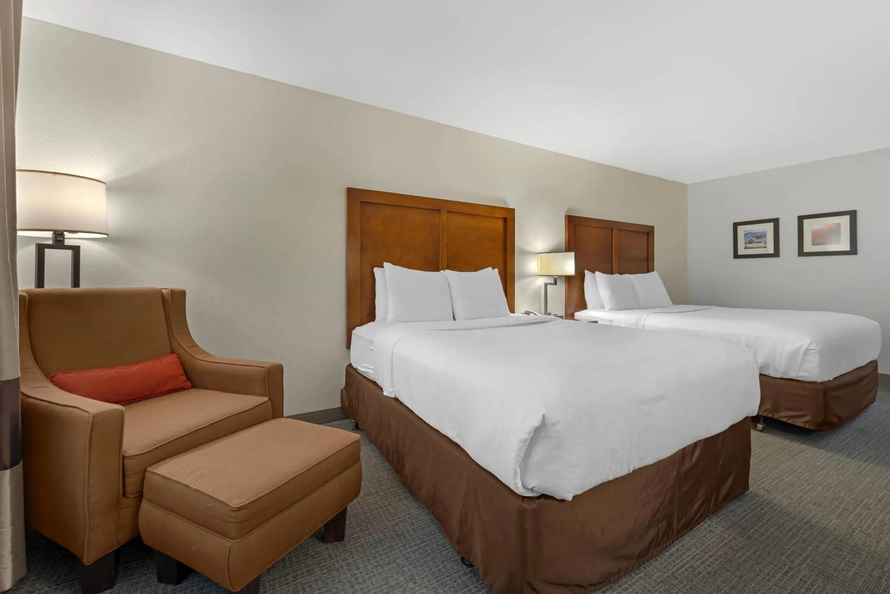 Bedroom, Bed in Comfort Inn & Suites Carbondale on the Roaring Fork