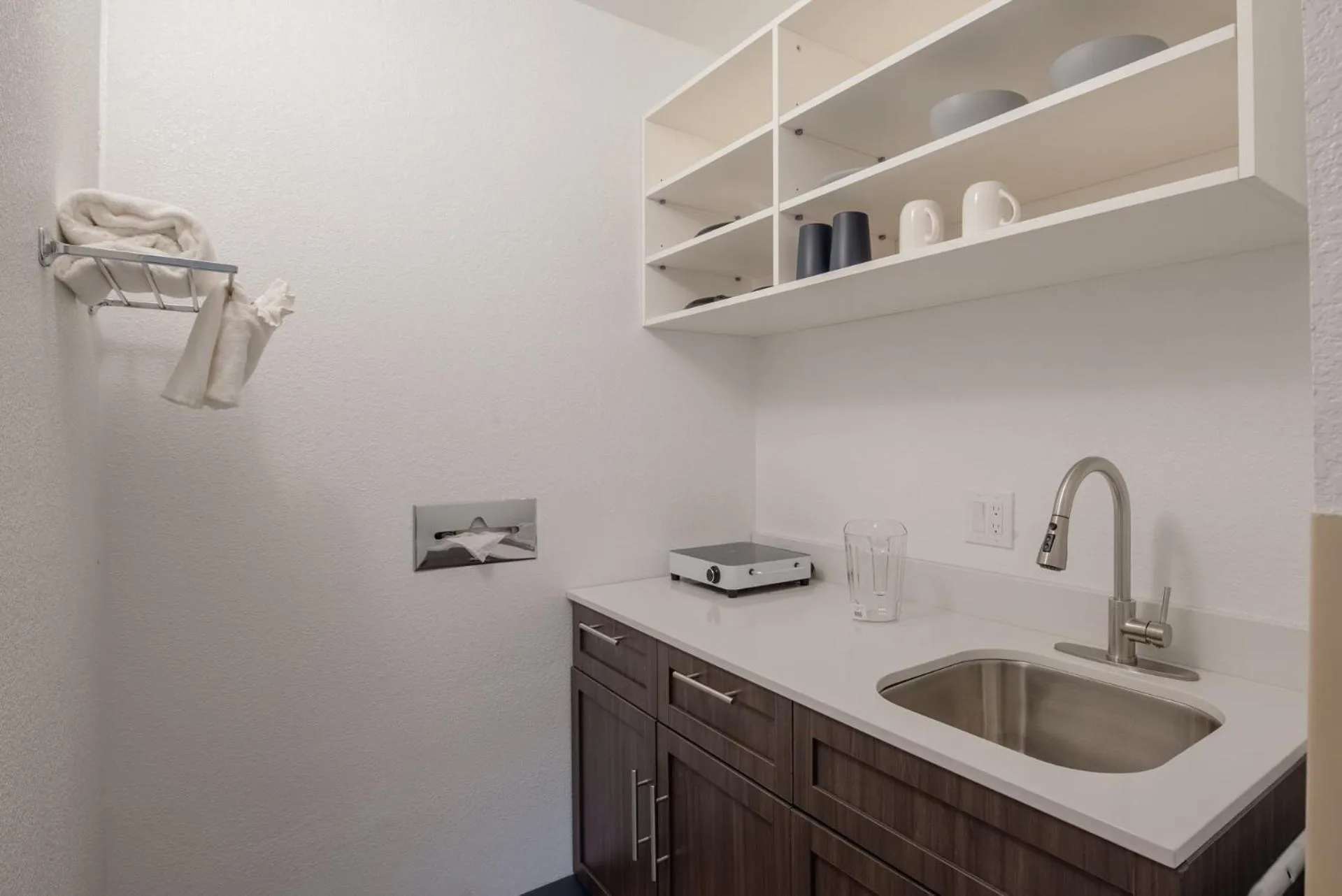 Econo Lodge Cortez near Mesa Verde