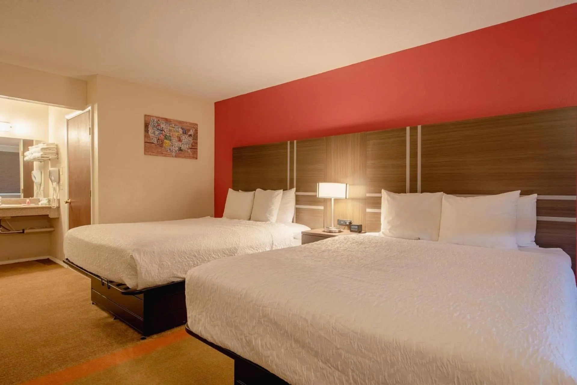 Bedroom, Bed in Econo Lodge Cortez near Mesa Verde