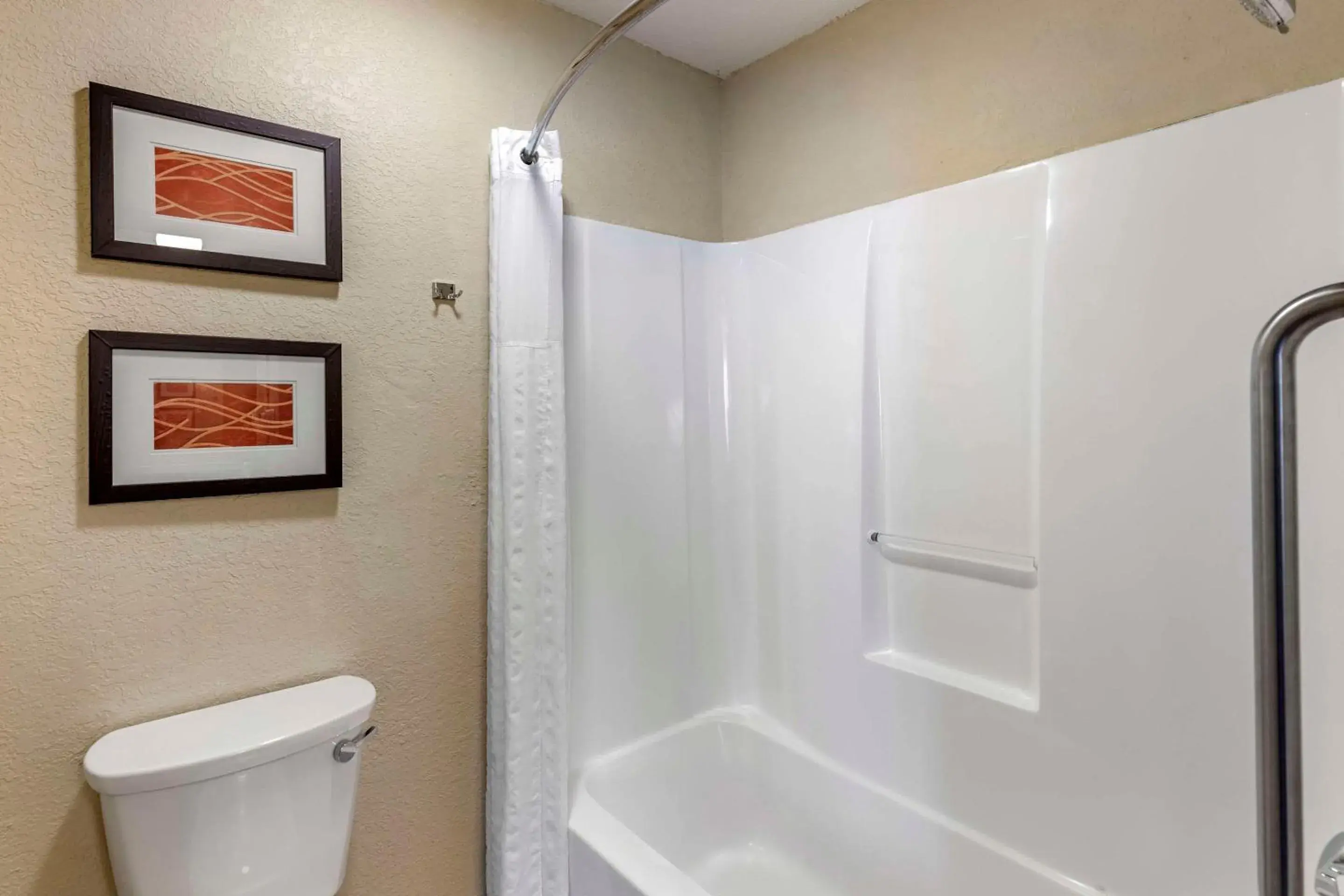 Bedroom in Comfort Inn Denver West Arvada Station Bedroom in Comfort Inn Denver West Arvada Station