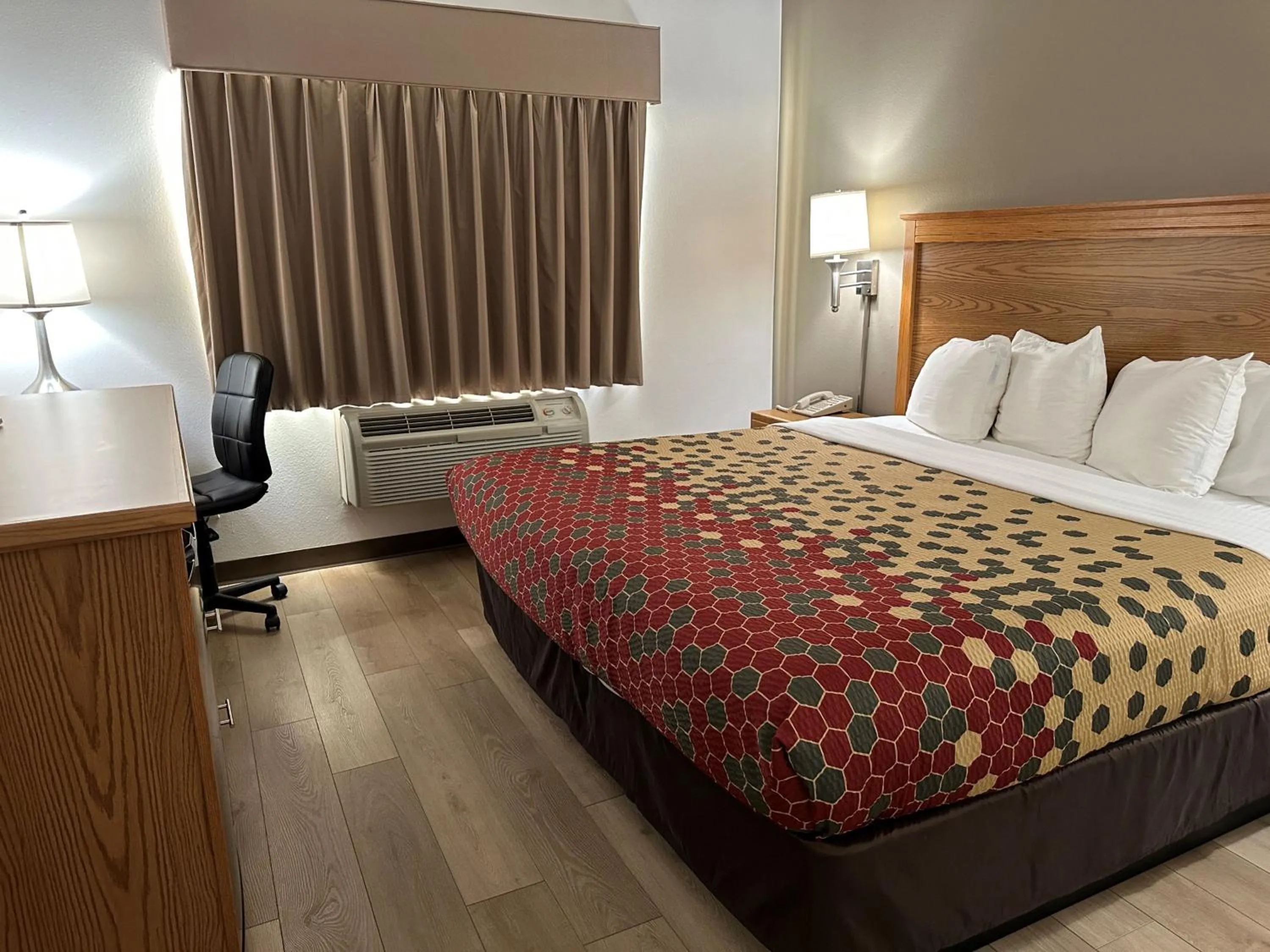 Bed in Wingate by Wyndham New Castle - Glenwood Springs