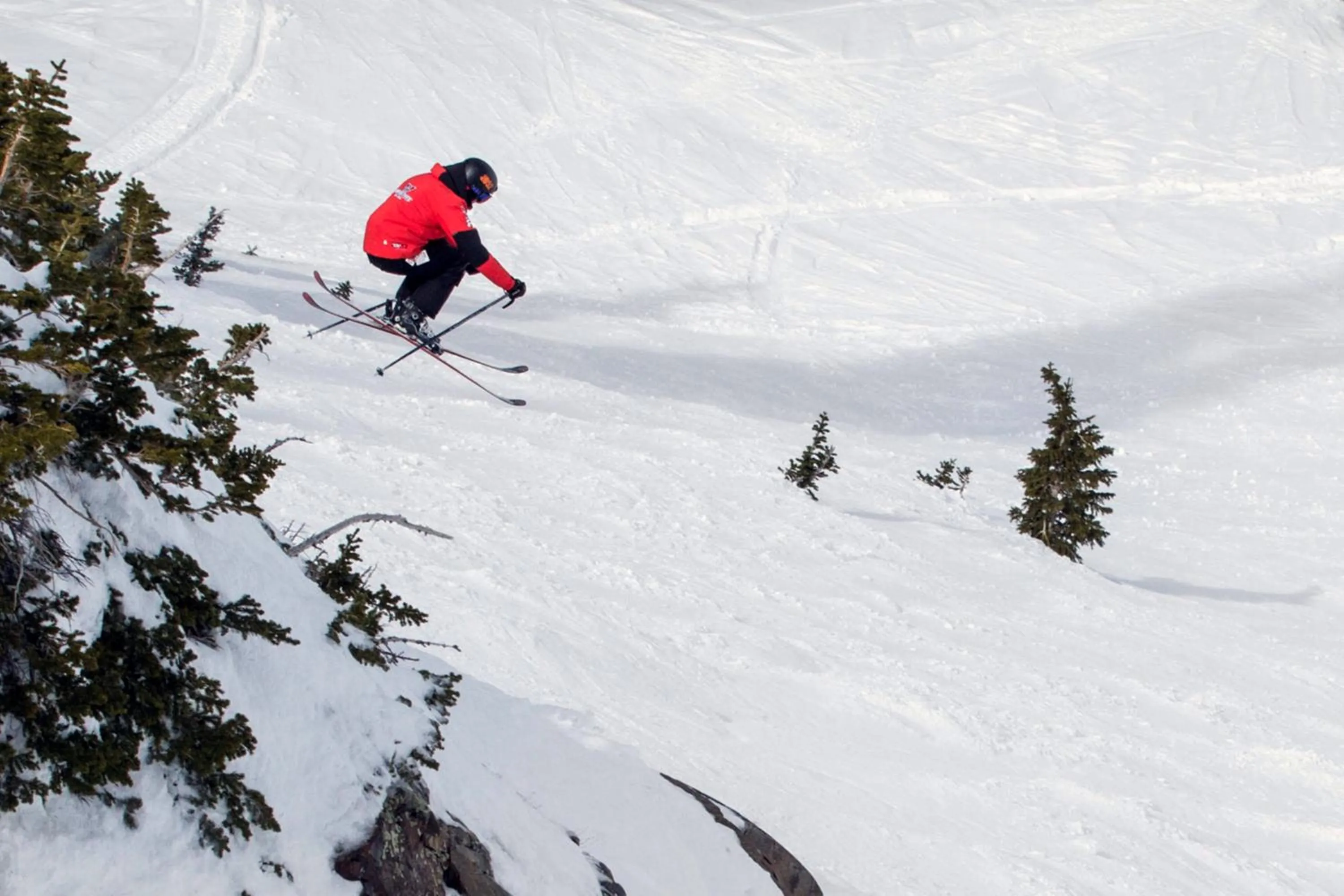 Skiing in Wingate by Wyndham New Castle - Glenwood Springs
