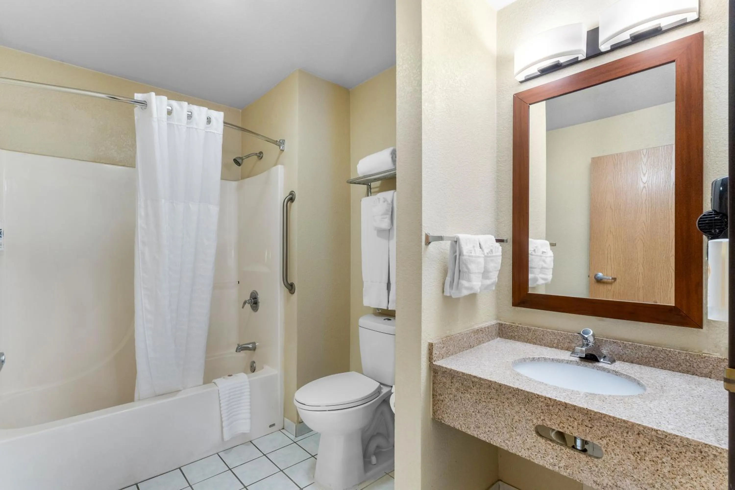 Bathroom in Comfort Inn & Suites Greeley