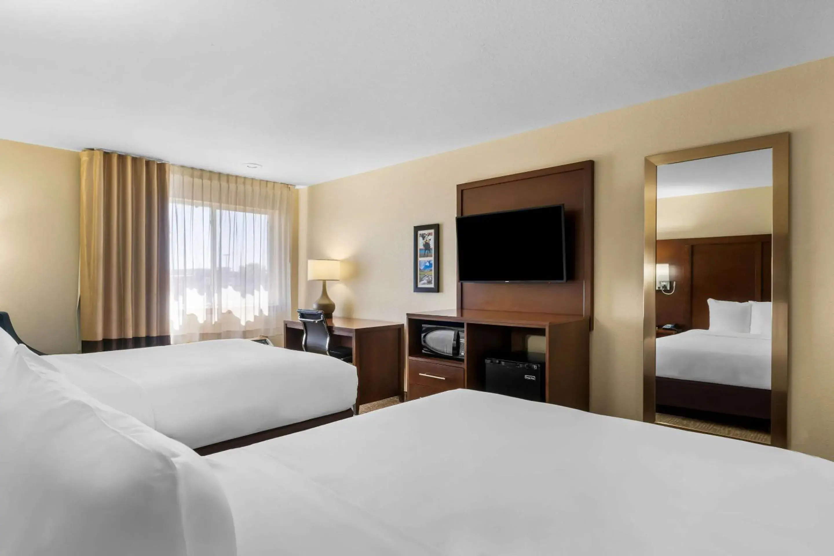 Bedroom, Bed in Comfort Inn & Suites Greeley Bedroom, Bed in Comfort Inn & Suites Greeley