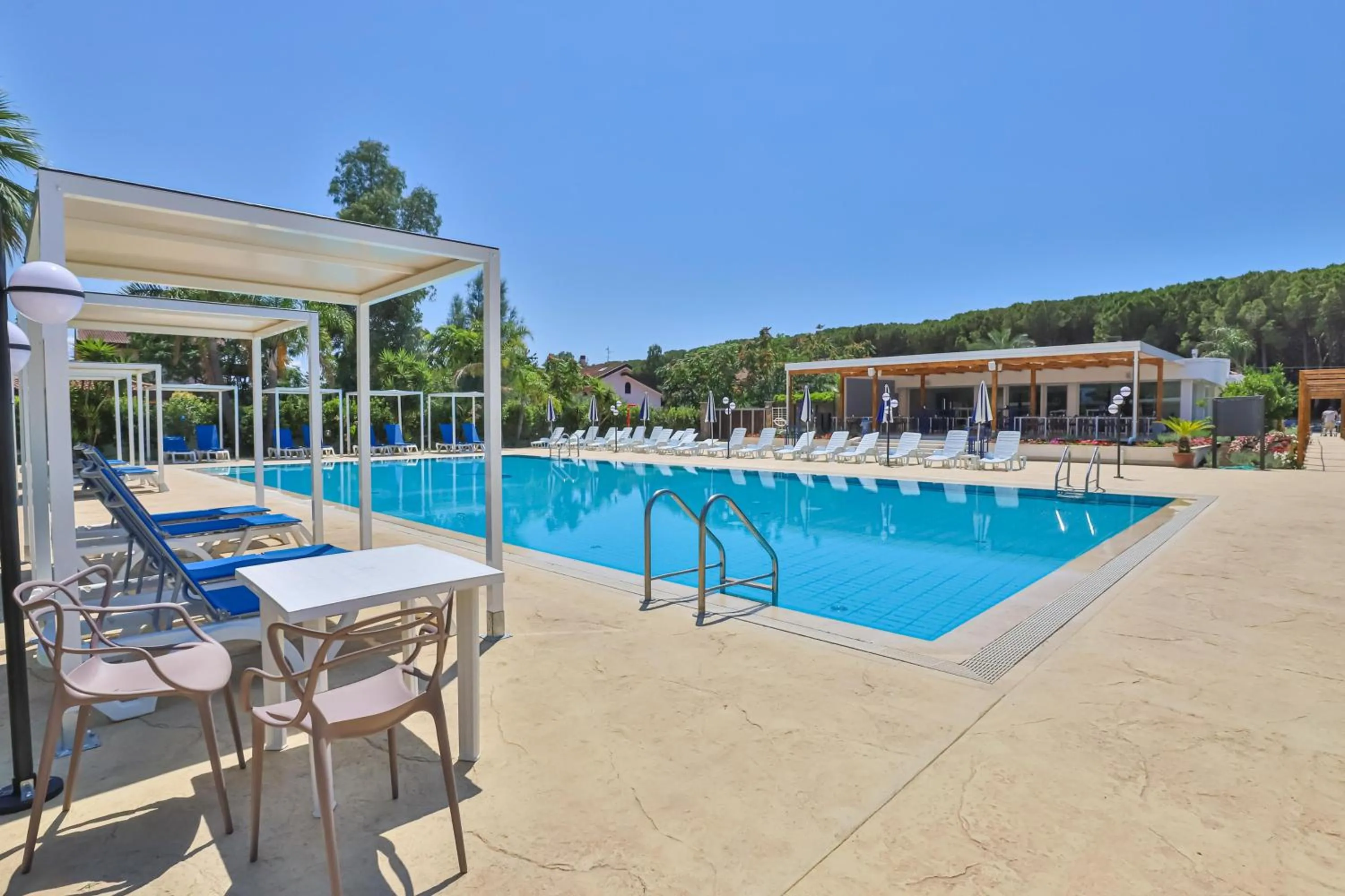 Swimming pool in Selene Resort