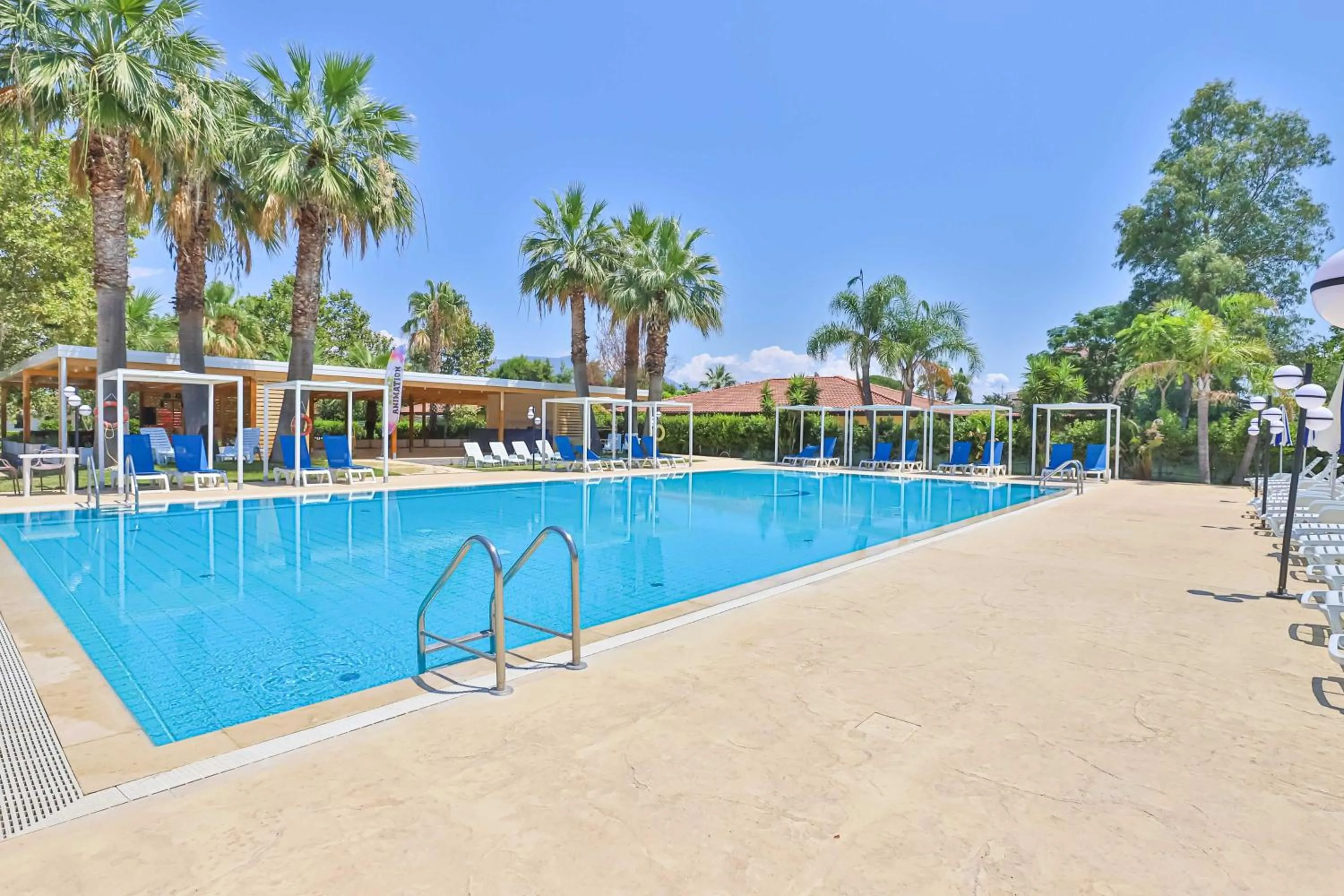 Swimming pool in Selene Resort