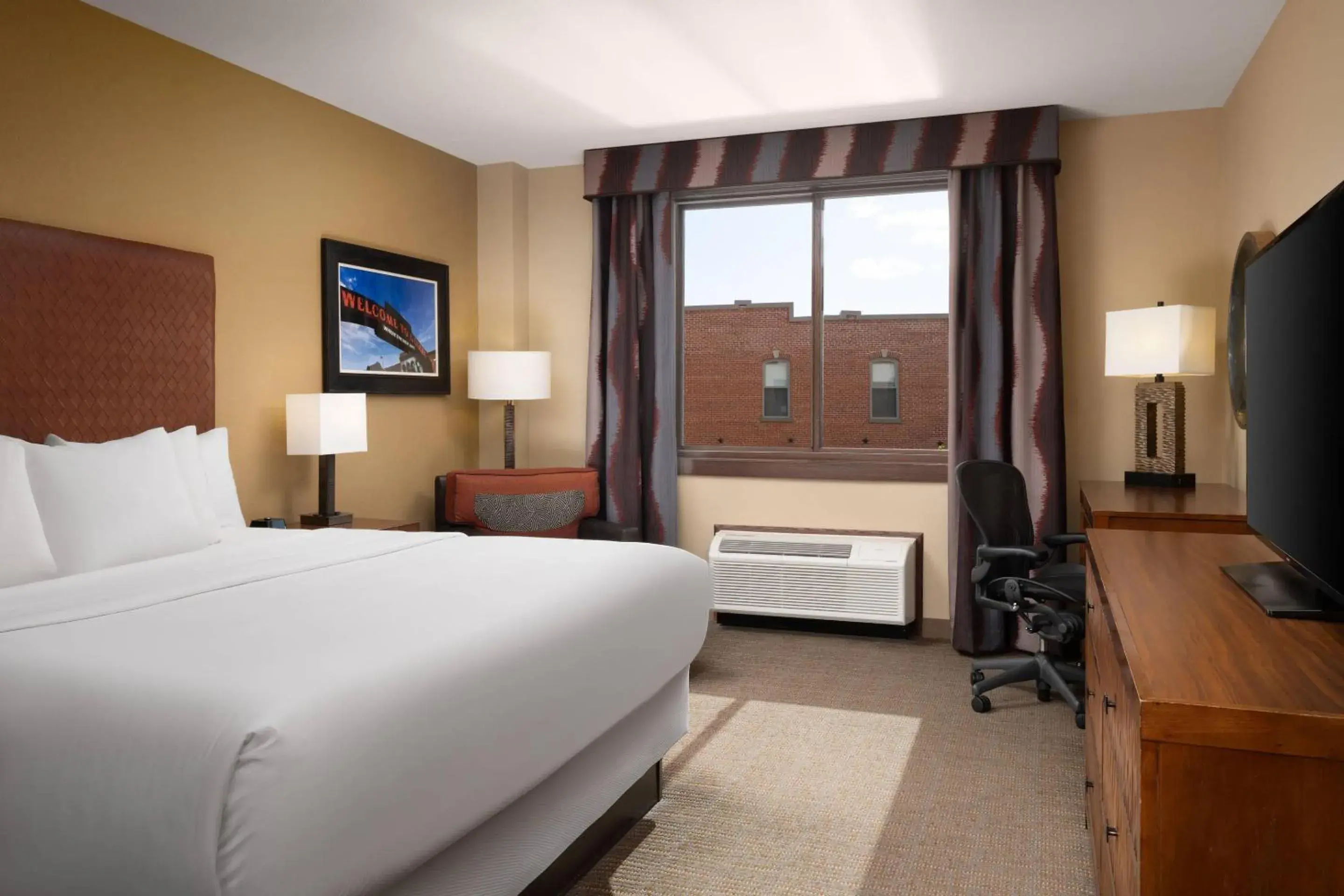 King Room - Non-Smoking in The Golden Hotel, an Ascend Collection Hotel King Room - Non-Smoking in The Golden Hotel, an Ascend Collection Hotel