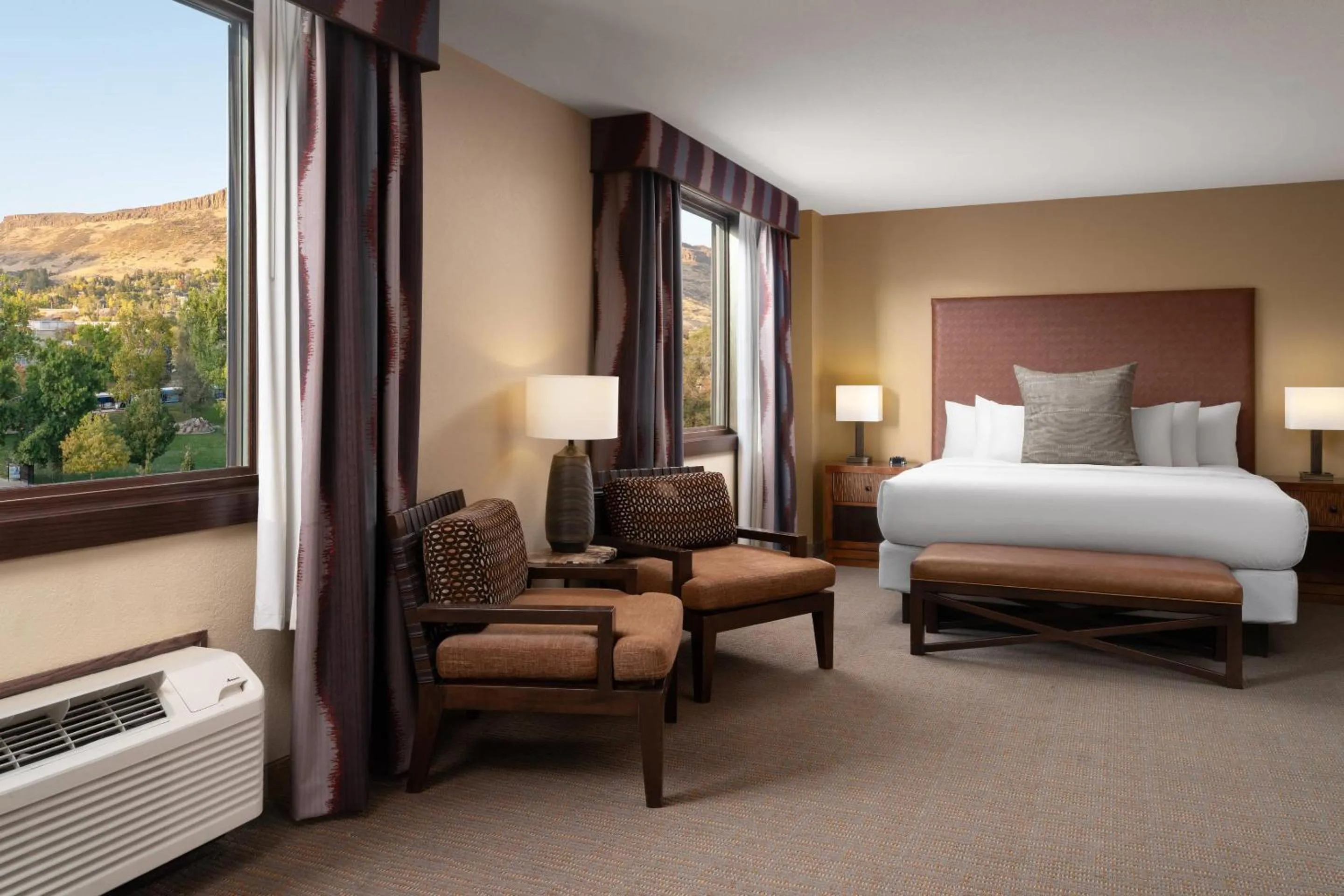 Bedroom, Bed in The Golden Hotel, an Ascend Collection Hotel