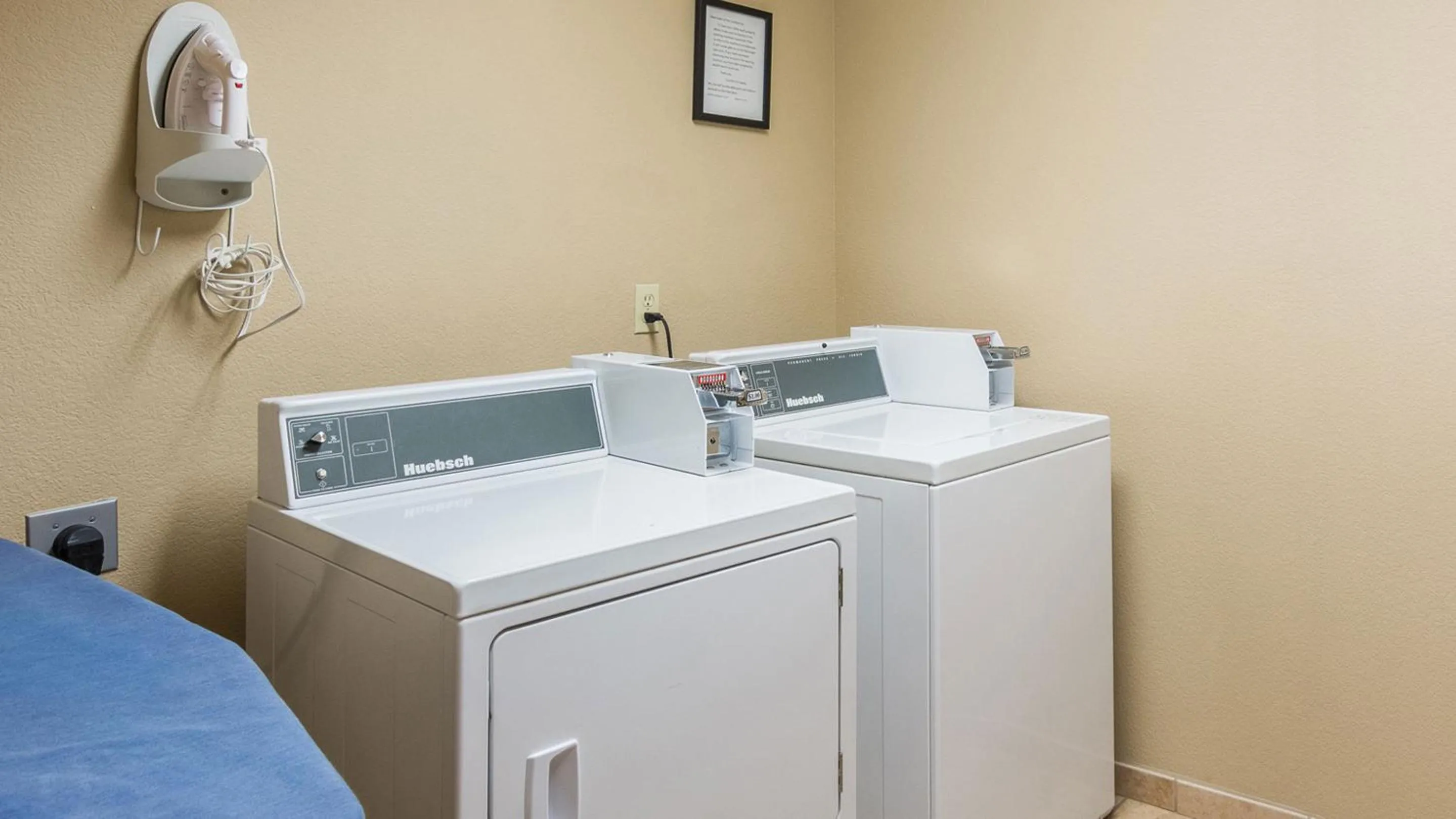 laundry in Magnuson Grand Pikes Peak